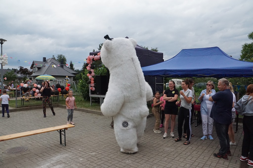 Piknik Rodzinny  w Pątnowie Legnickim: Konkurs lepienia pierogów