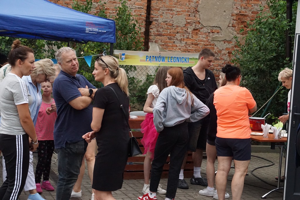 Piknik Rodzinny  w Pątnowie Legnickim: Konkurs lepienia pierogów