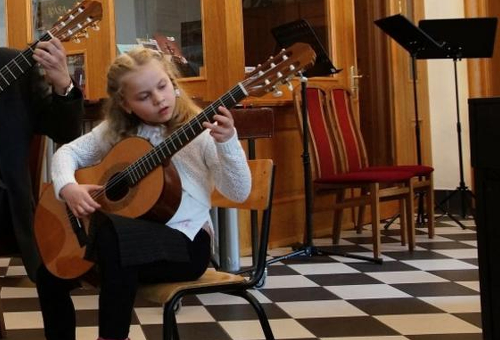 Dyplomanci Szkoły Muzycznej na początku muzycznej edukacji
