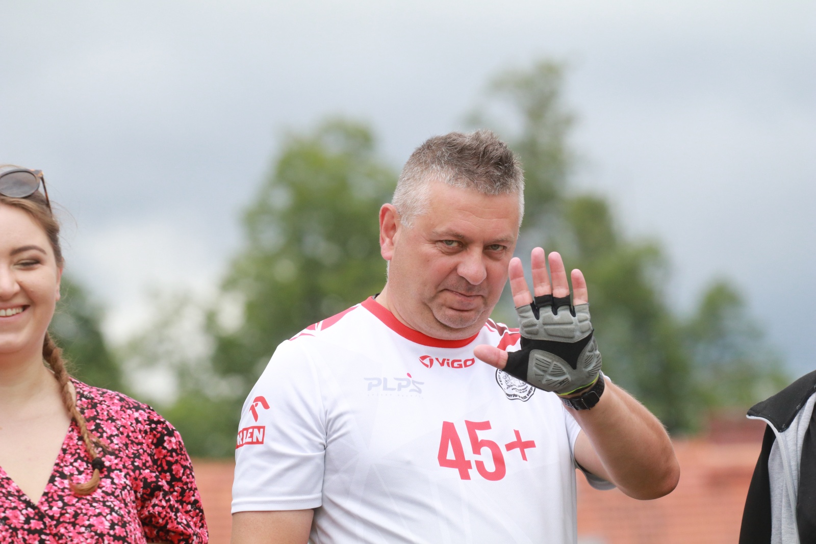 Otwarty turniej w piłce siatkowej na boiskach trawiastych