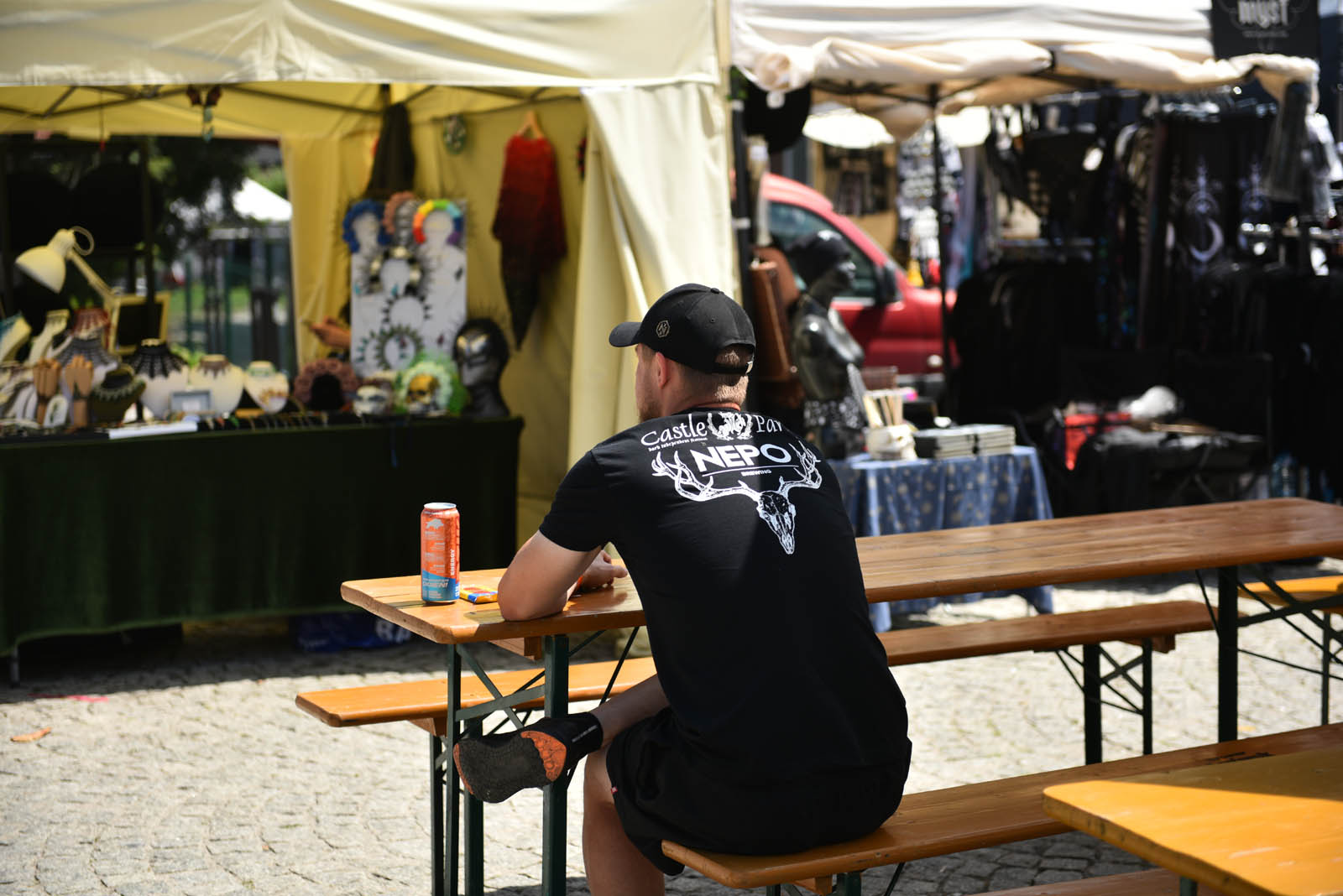 Castle Party: Pokaz mody alternatywnej na rynku w Bolkowie