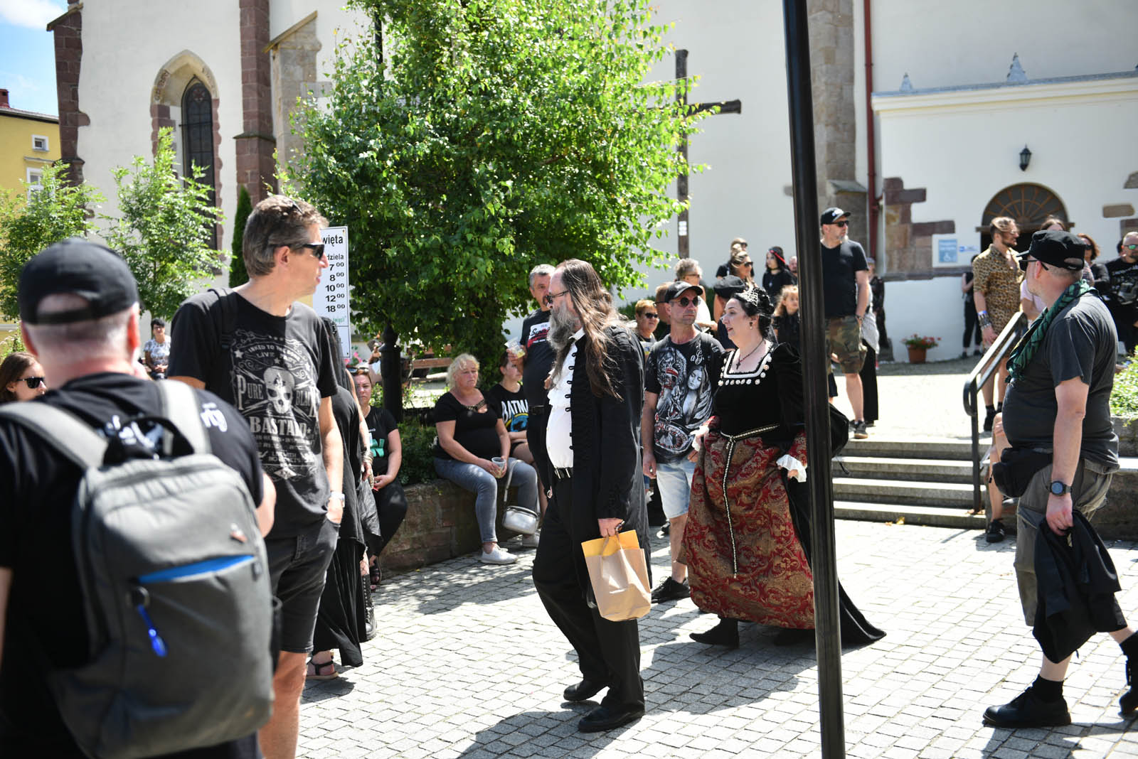 Castle Party: Pokaz mody alternatywnej na rynku w Bolkowie