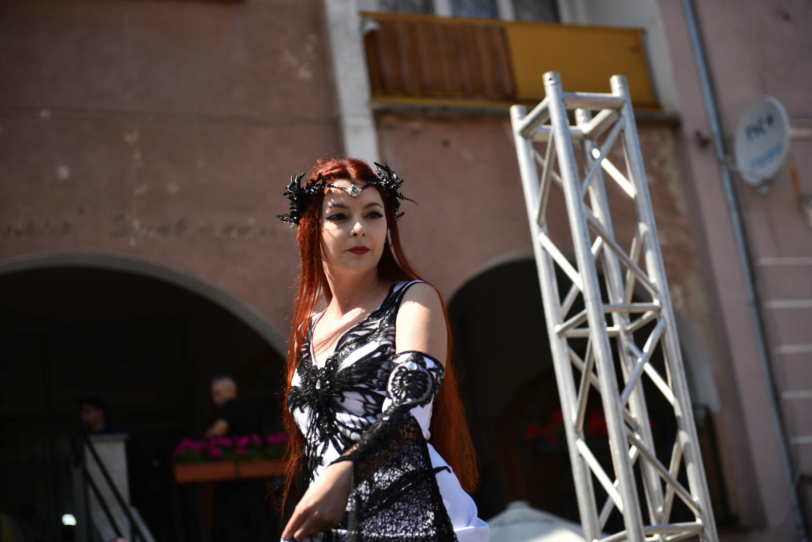 Castle Party: Pokaz mody alternatywnej na rynku w Bolkowie