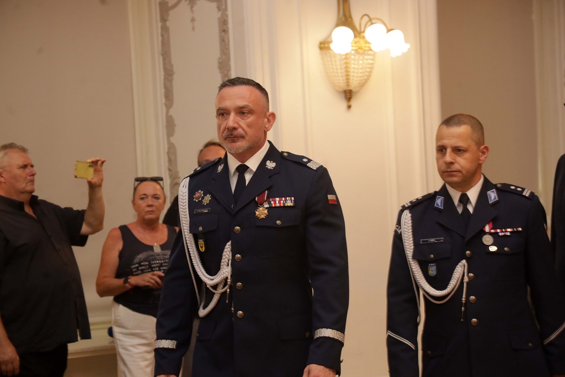 Awanse, odznaczenia i listy gratulacyjne dla policjantów