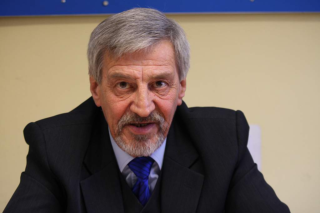 Kazimierz Hałaszyński i jego działalność w obiektywie Lca.pl
