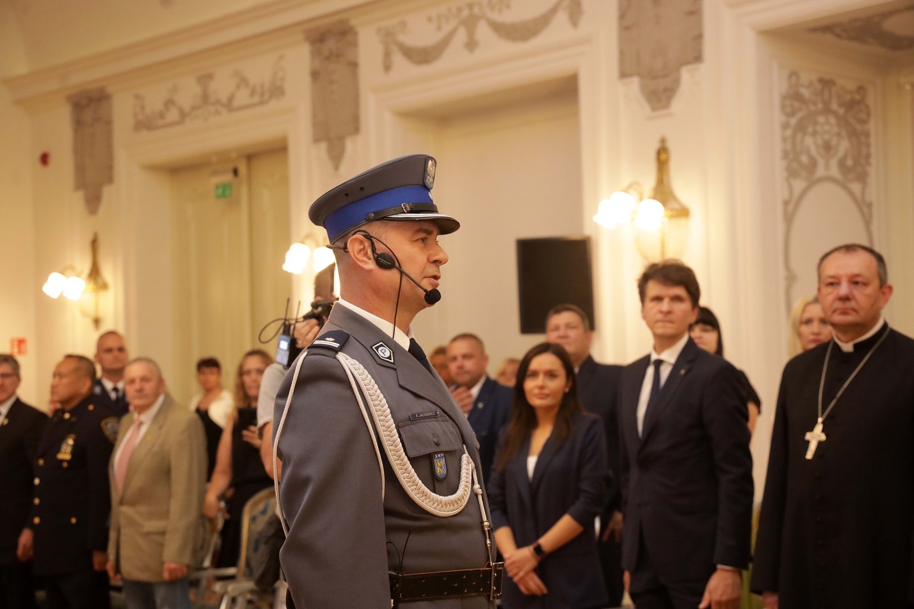 Awanse, odznaczenia i listy gratulacyjne dla policjantów