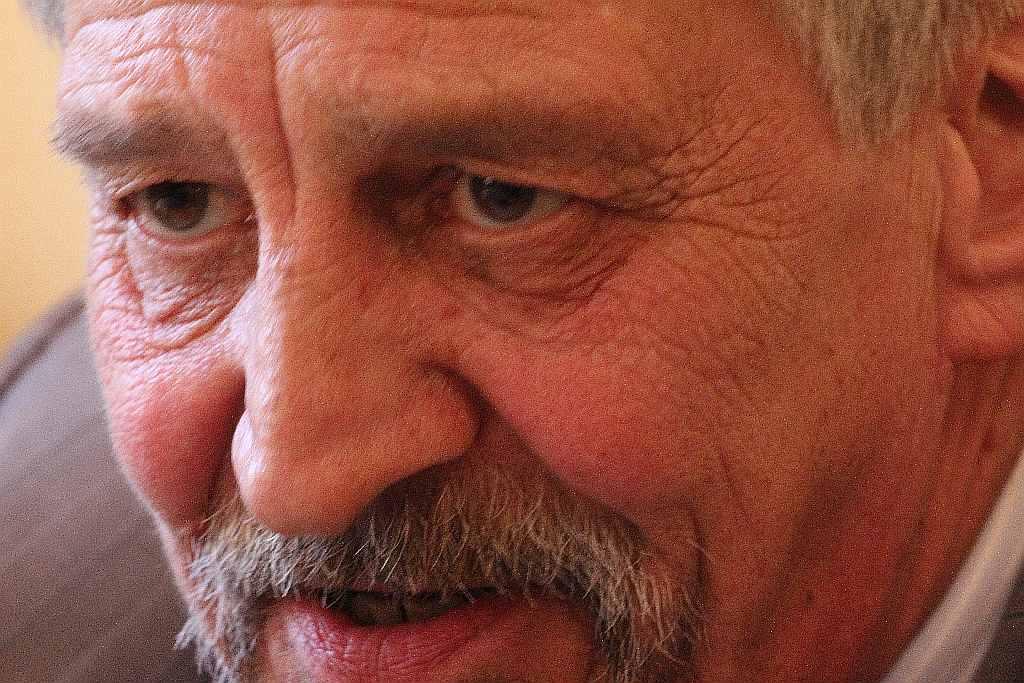 Kazimierz Hałaszyński i jego działalność w obiektywie Lca.pl