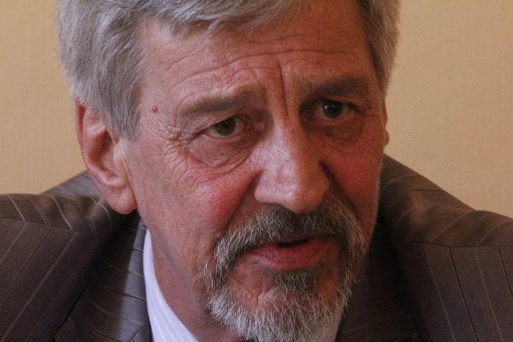 Kazimierz Hałaszyński i jego działalność w obiektywie Lca.pl