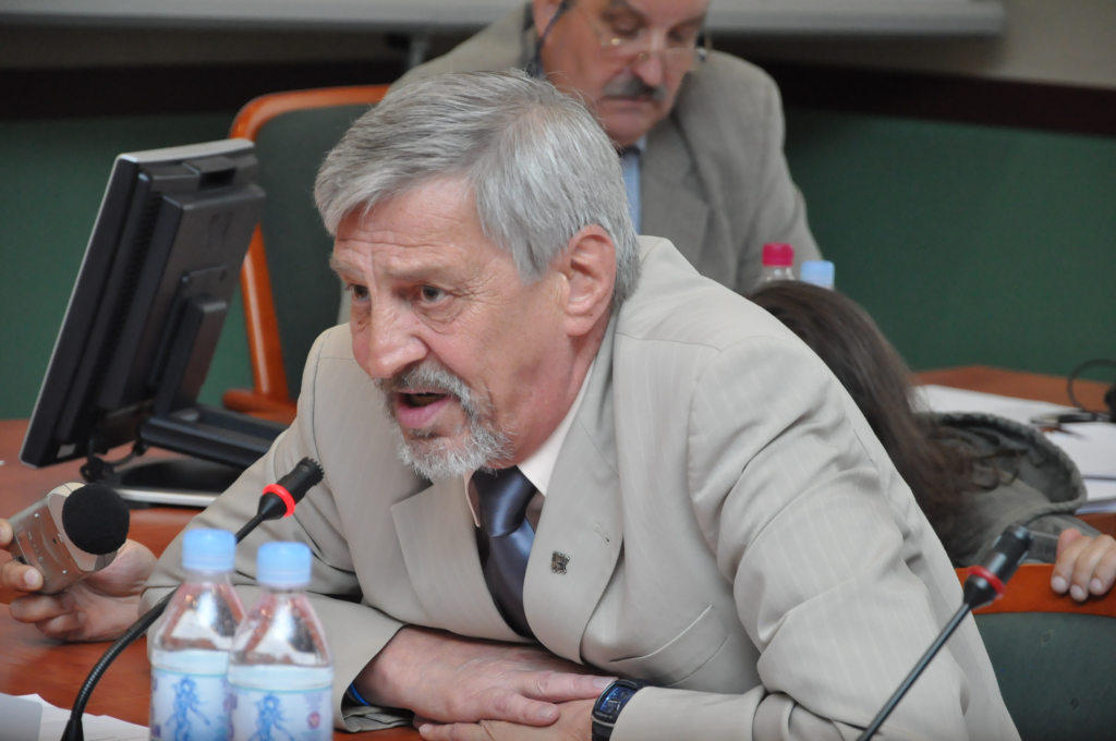 Kazimierz Hałaszyński i jego działalność w obiektywie Lca.pl