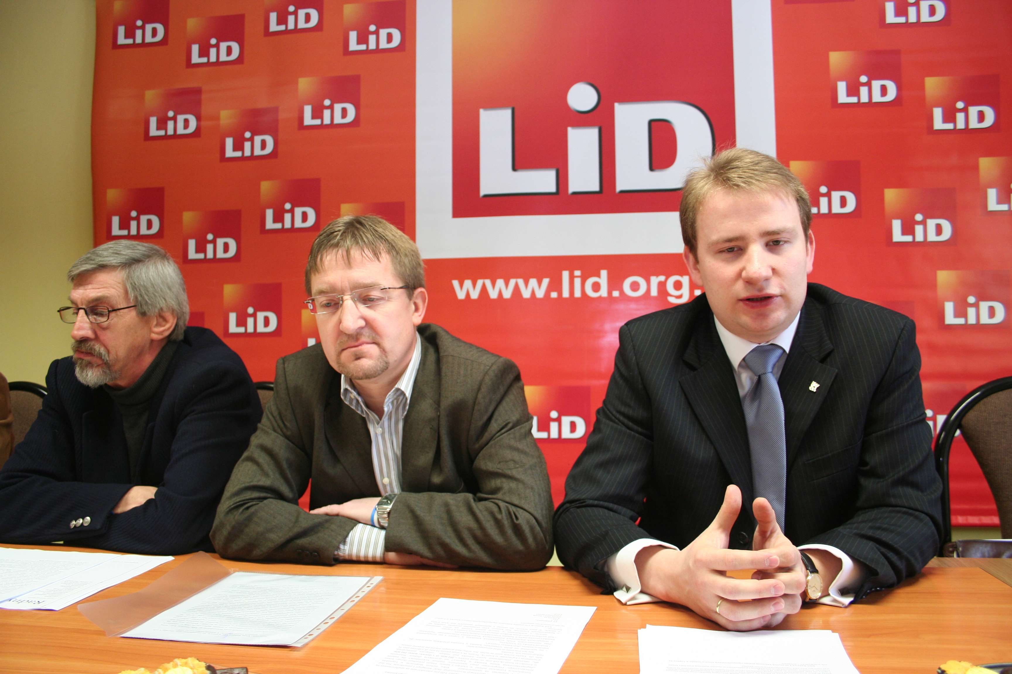 Kazimierz Hałaszyński i jego działalność w obiektywie Lca.pl