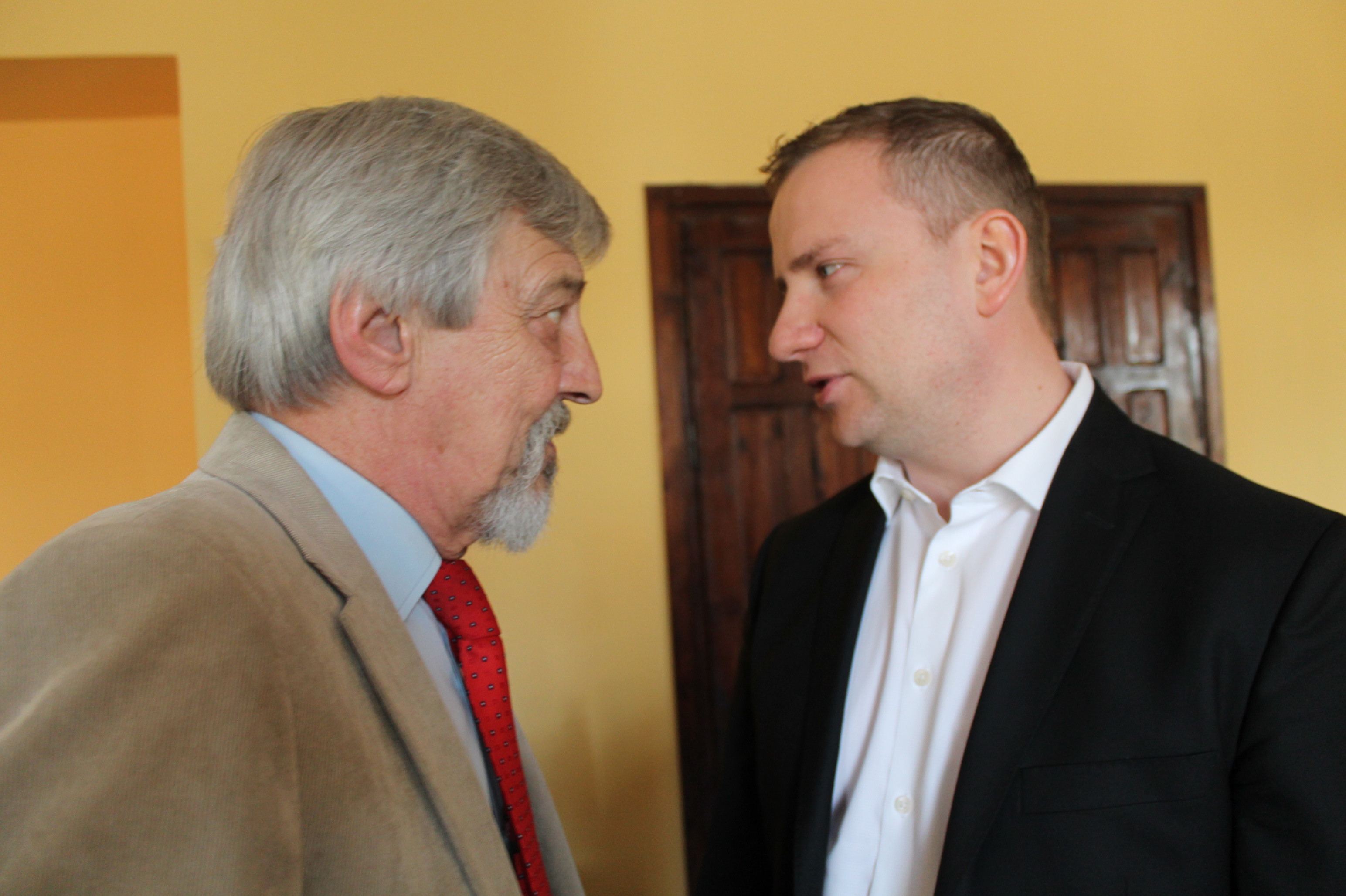 Kazimierz Hałaszyński i jego działalność w obiektywie Lca.pl