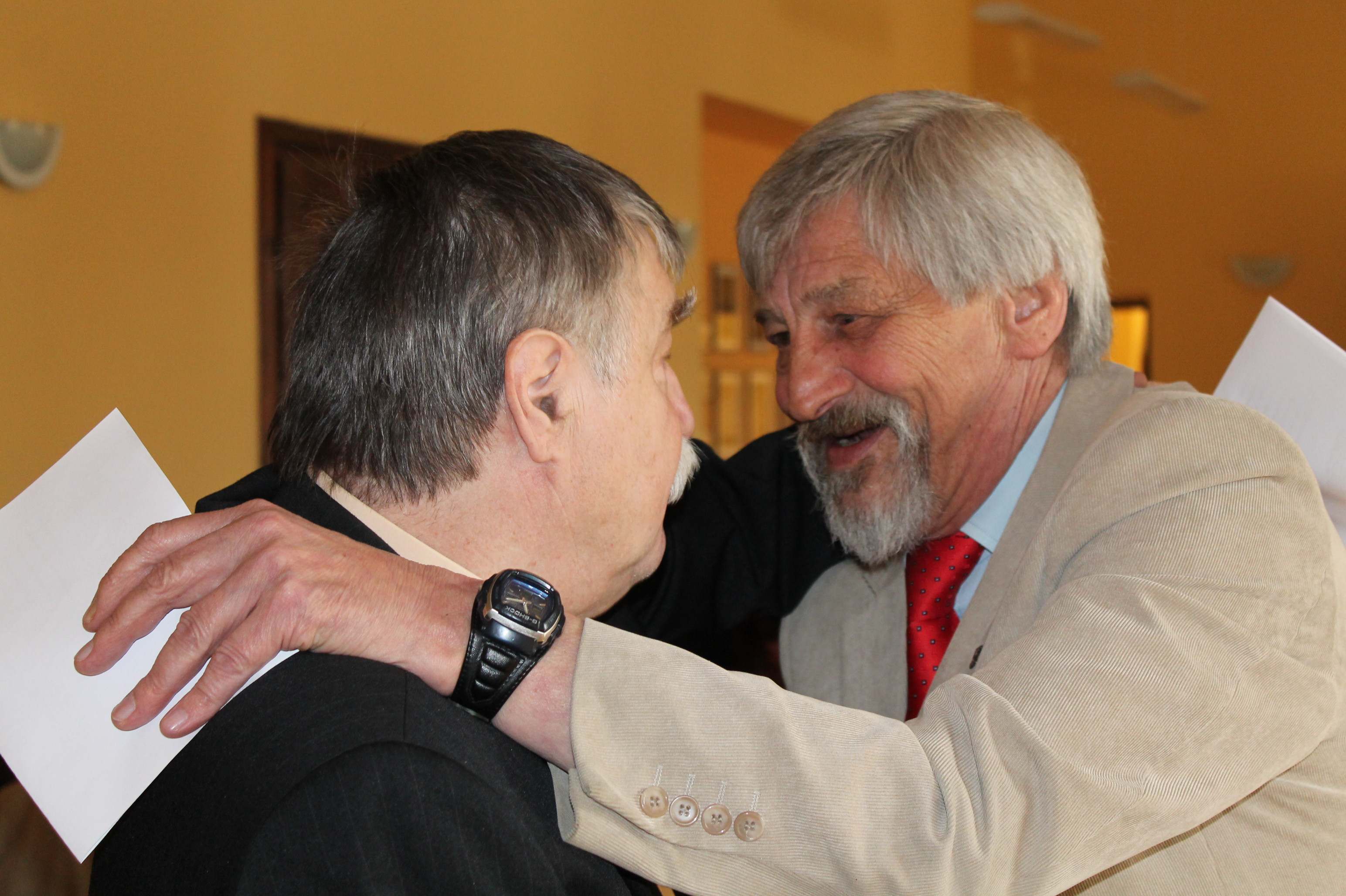 Kazimierz Hałaszyński i jego działalność w obiektywie Lca.pl