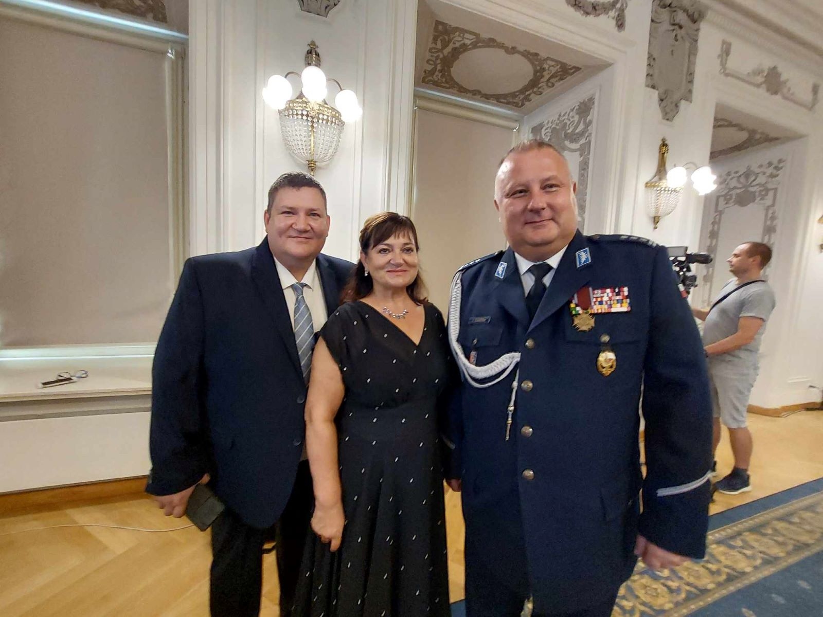Awanse, odznaczenia i listy gratulacyjne dla policjantów