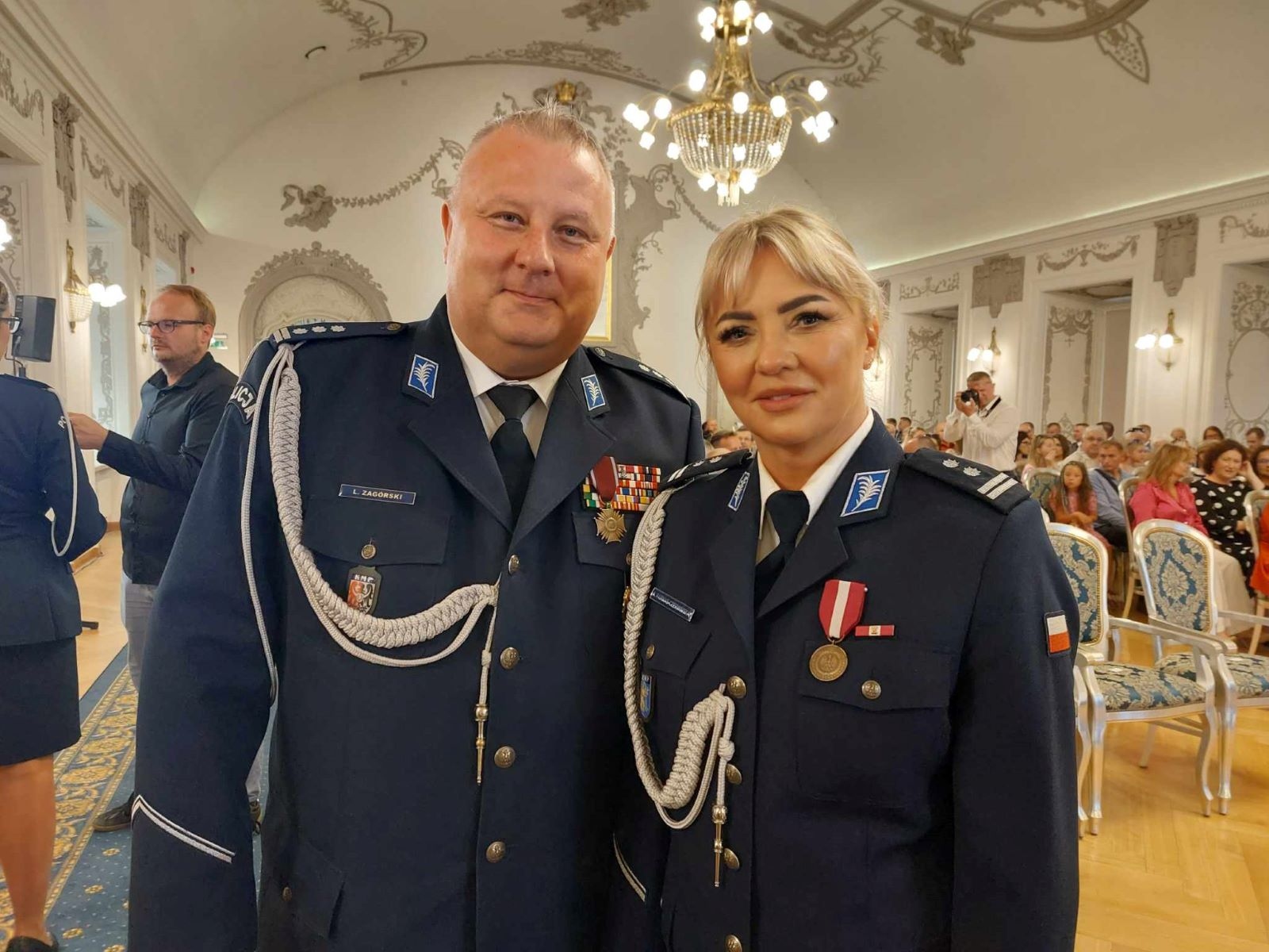 Awanse, odznaczenia i listy gratulacyjne dla policjantów