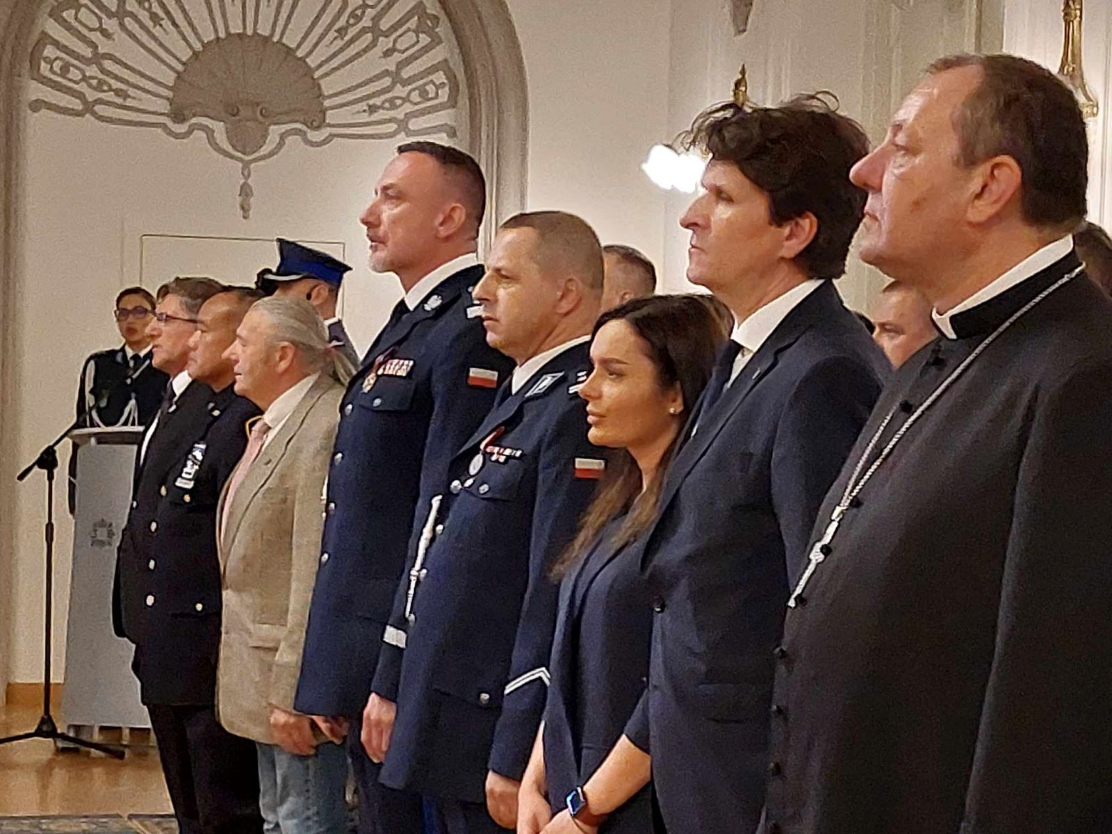Awanse, odznaczenia i listy gratulacyjne dla policjantów