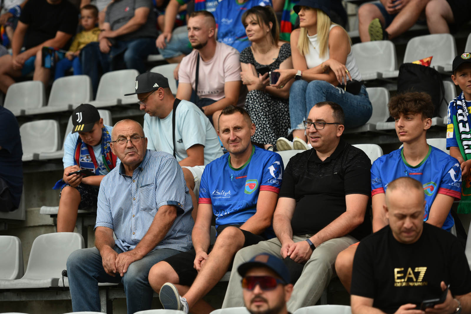 Ponad trzy tysiące kibiców oglądało mecz Miedzi ze Stalową Wolą