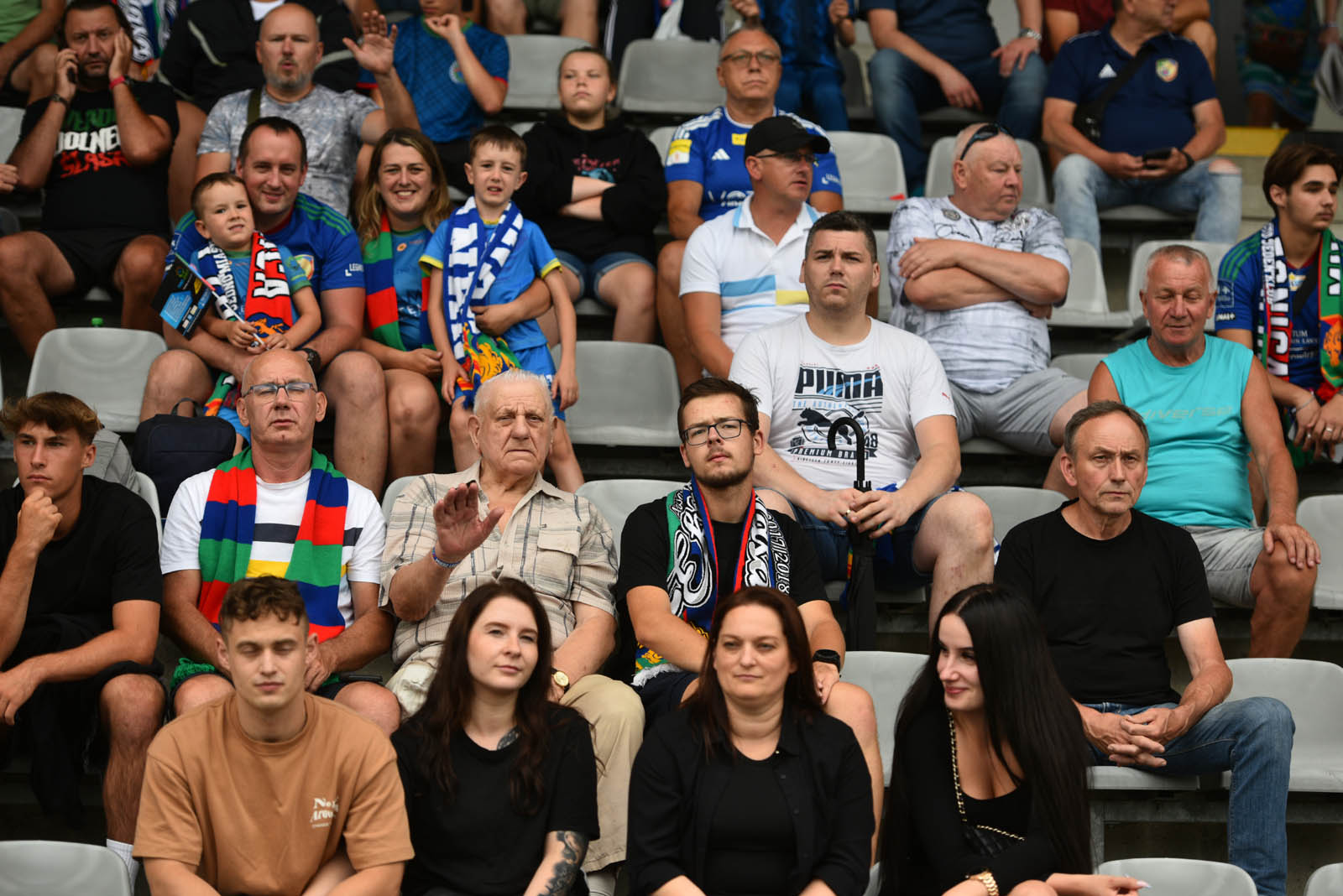 Ponad trzy tysiące kibiców oglądało mecz Miedzi ze Stalową Wolą
