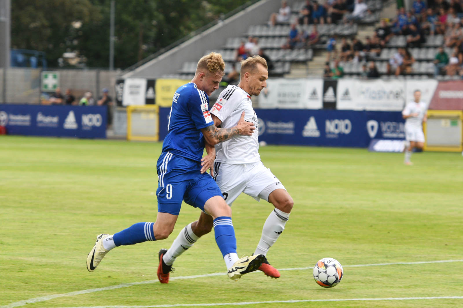 Miedź Legnica wygrywa ze Stalą Stalowa Wola