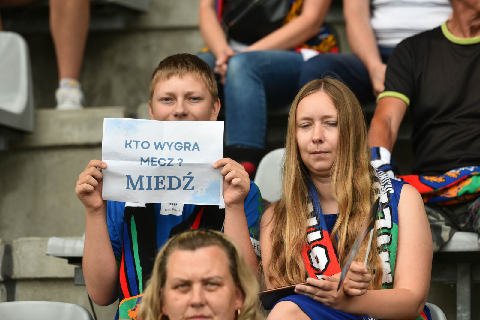 Ponad trzy tysiące kibiców oglądało mecz Miedzi ze Stalową Wolą
