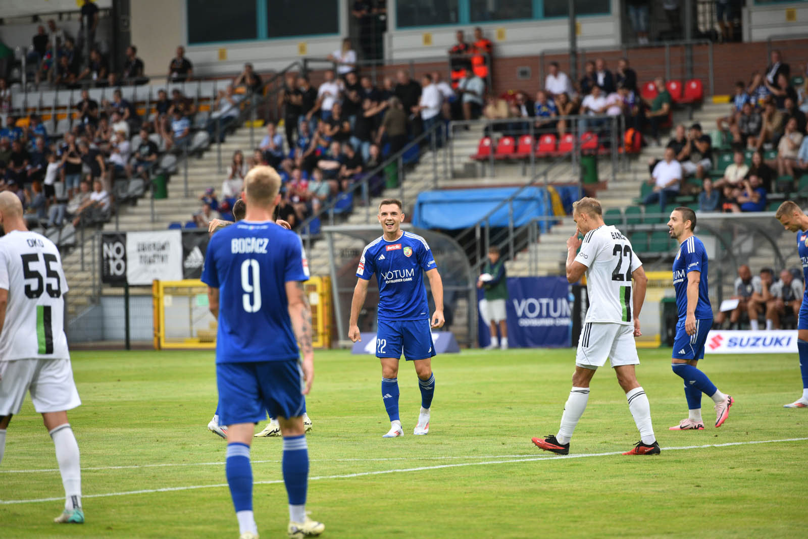 Miedź Legnica wygrywa ze Stalą Stalowa Wola