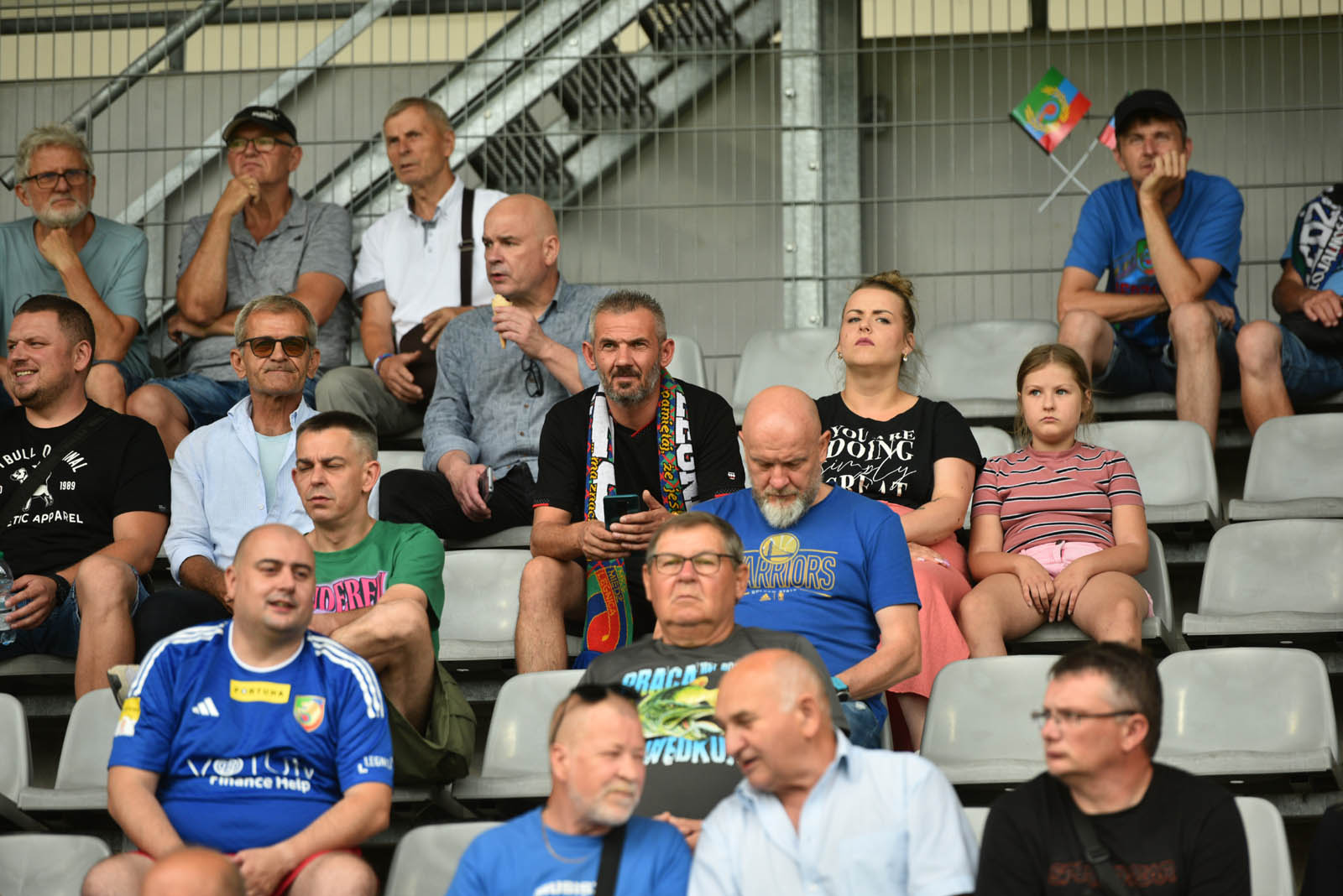 Ponad trzy tysiące kibiców oglądało mecz Miedzi ze Stalową Wolą