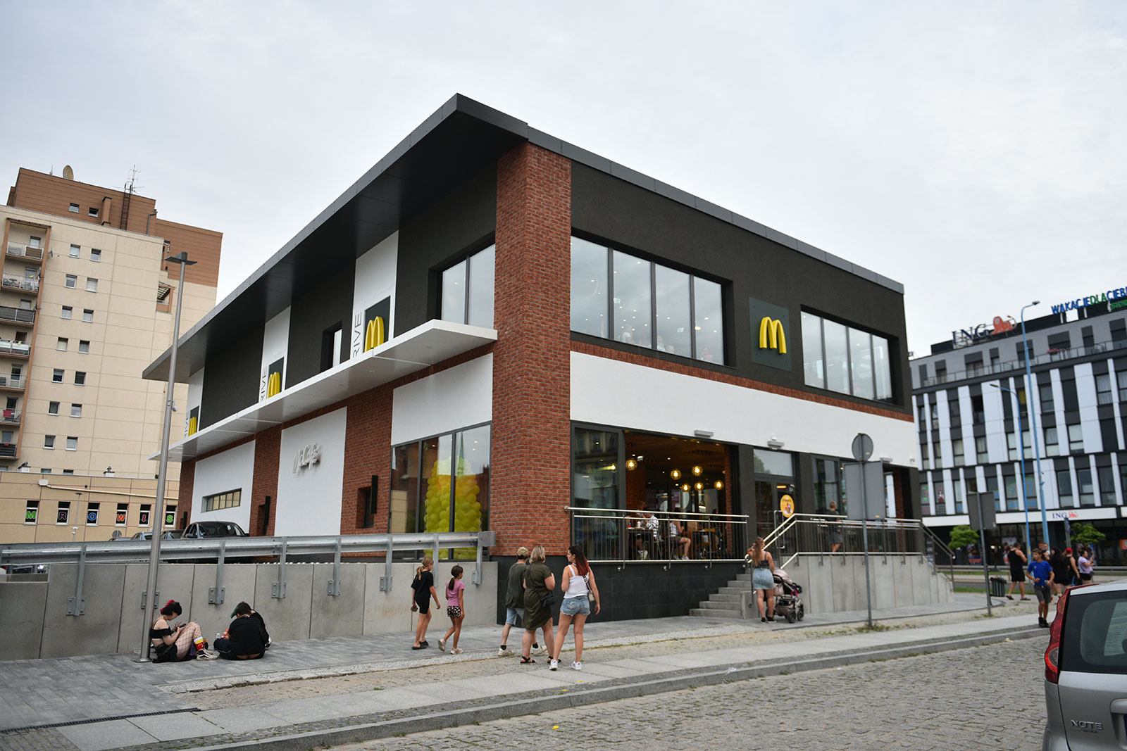 Nowy McDonald's w Legnicy: Największy obiekt w Polsce