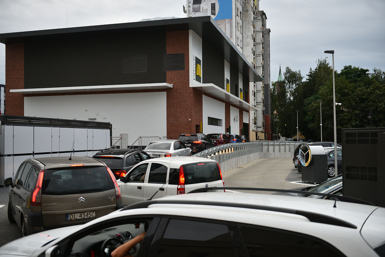 Nowy McDonald's w Legnicy: Największy obiekt w Polsce