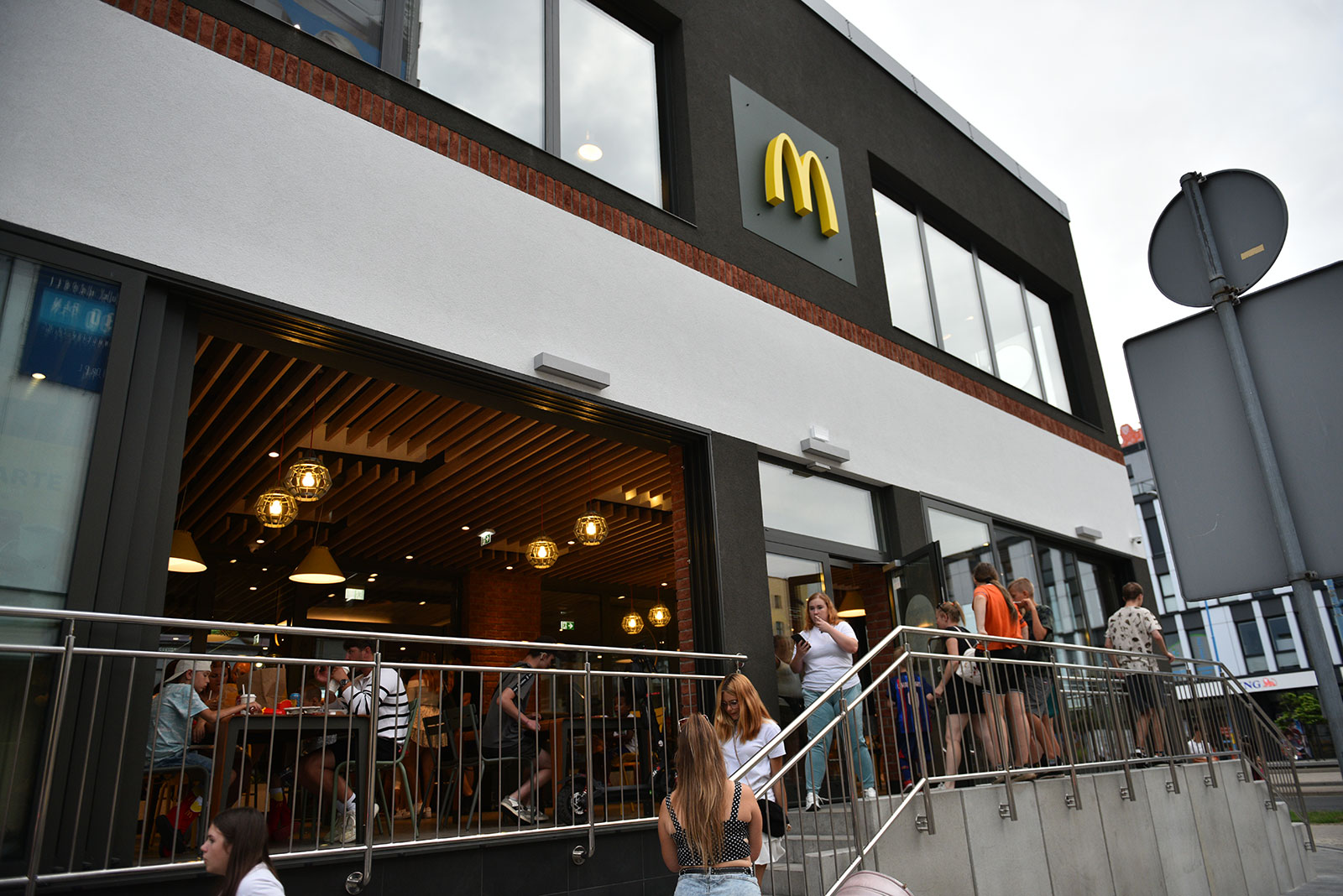 Nowy McDonald's w Legnicy: Największy obiekt w Polsce