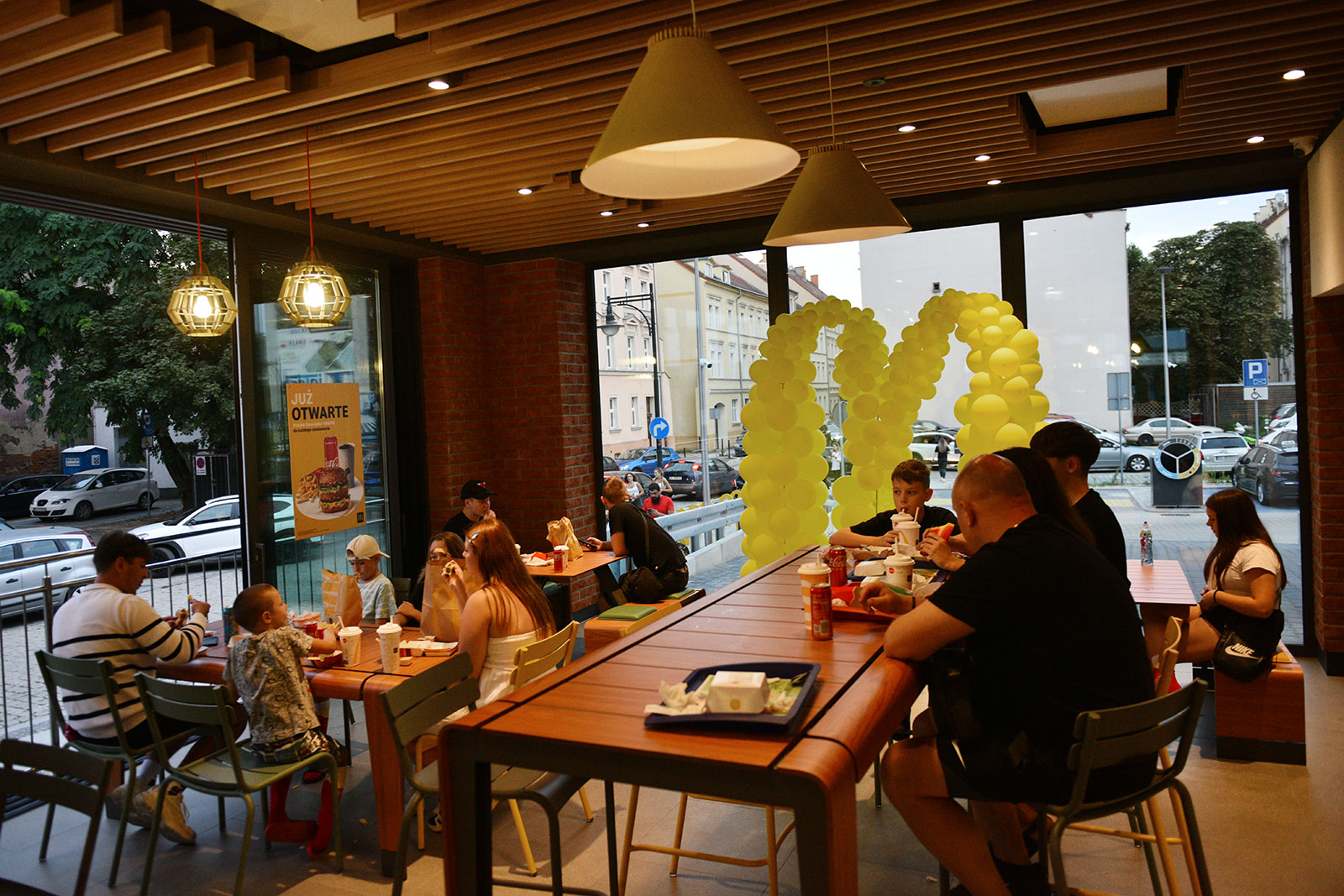 Nowy McDonald's w Legnicy: Największy obiekt w Polsce