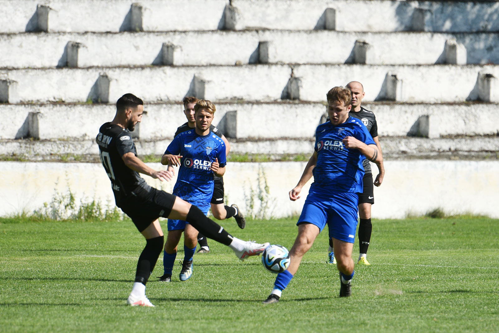 Konfeks Legnica wygrywa na inaugurację sezonu