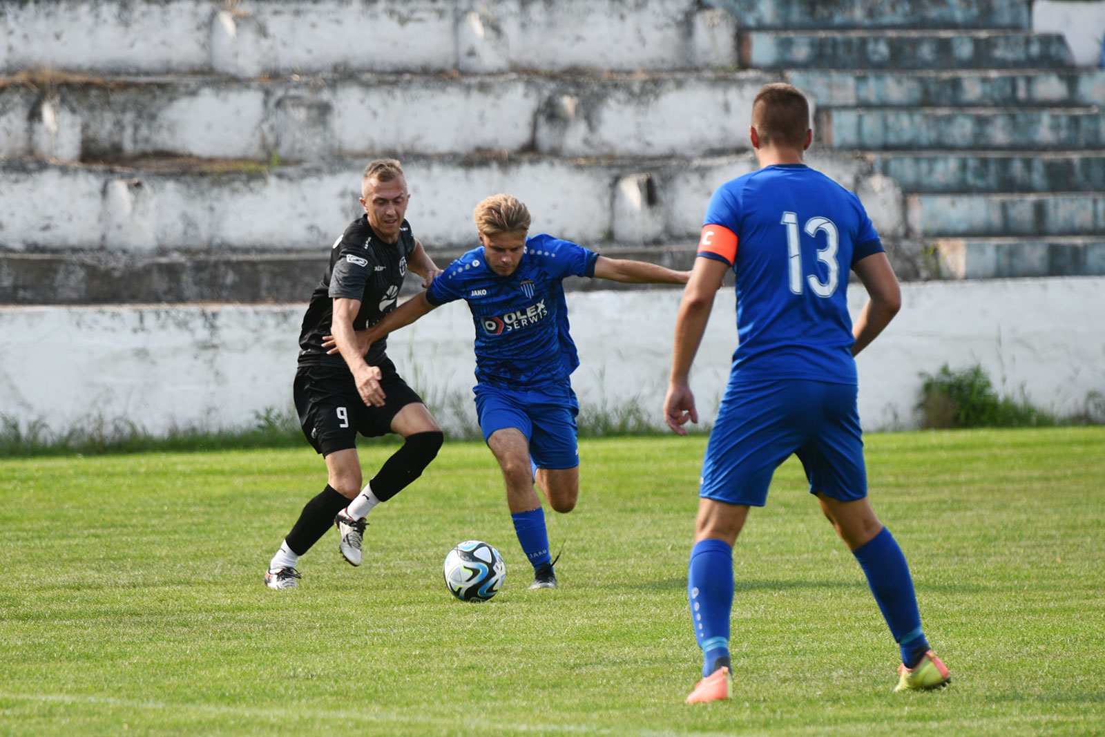Konfeks Legnica wygrywa na inaugurację sezonu