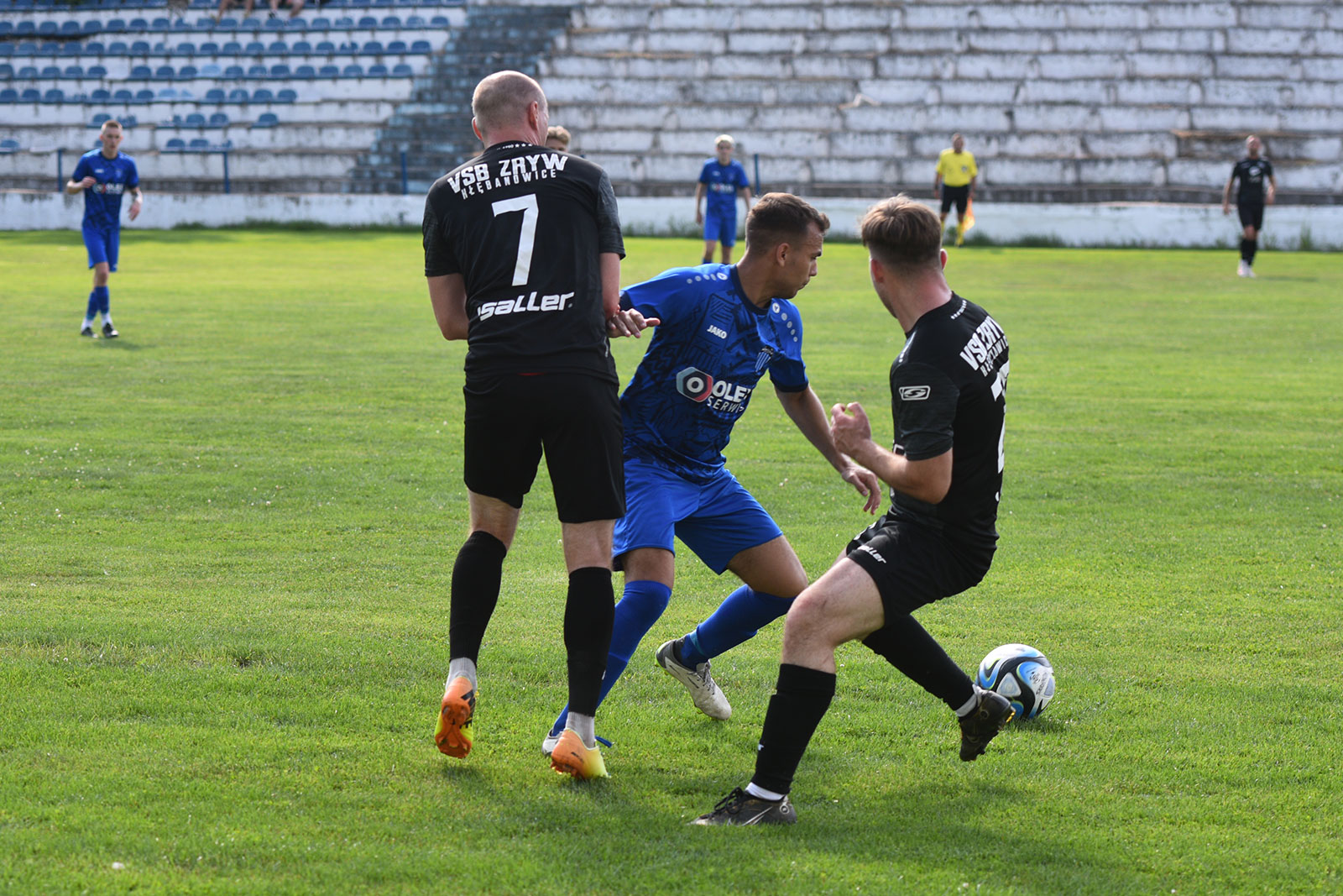 Konfeks Legnica wygrywa na inaugurację sezonu