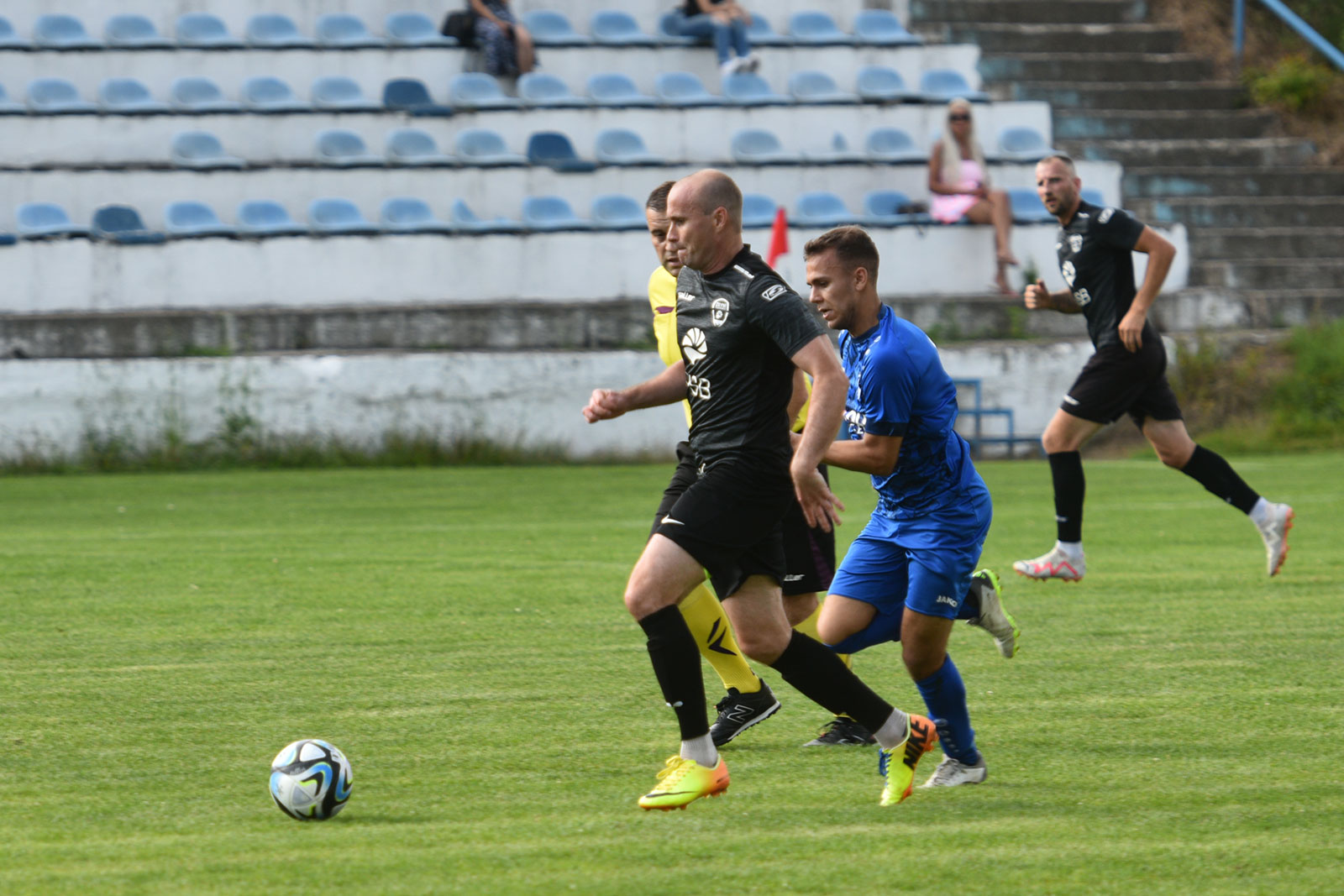 Konfeks Legnica wygrywa na inaugurację sezonu