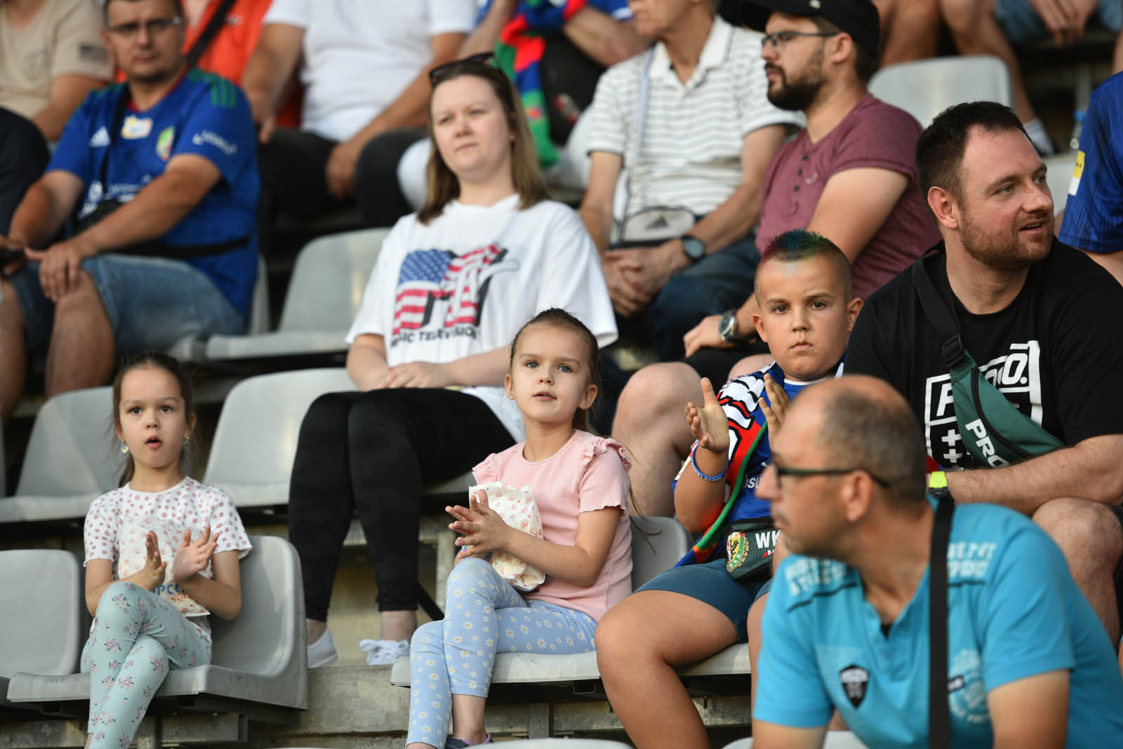Kibice na meczu Miedź Legnica- ŁKS Łódź. Znajdź się na zdjęciach