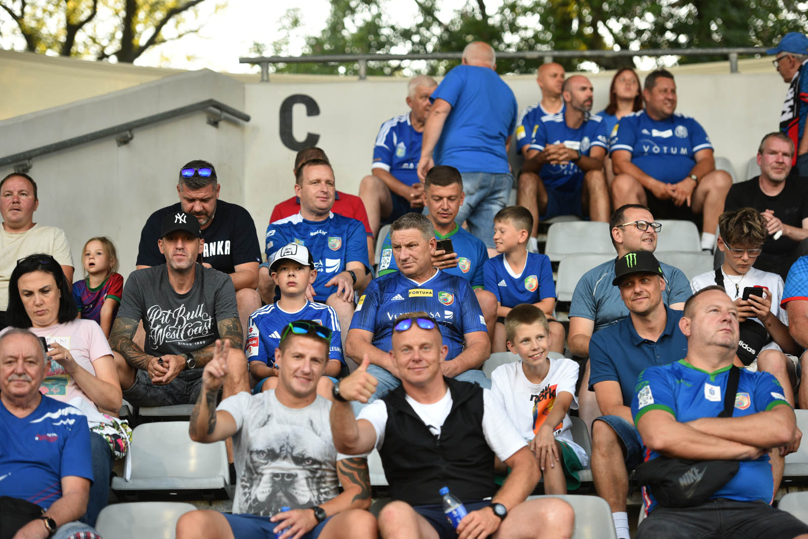 Kibice na meczu Miedź Legnica- ŁKS Łódź. Znajdź się na zdjęciach