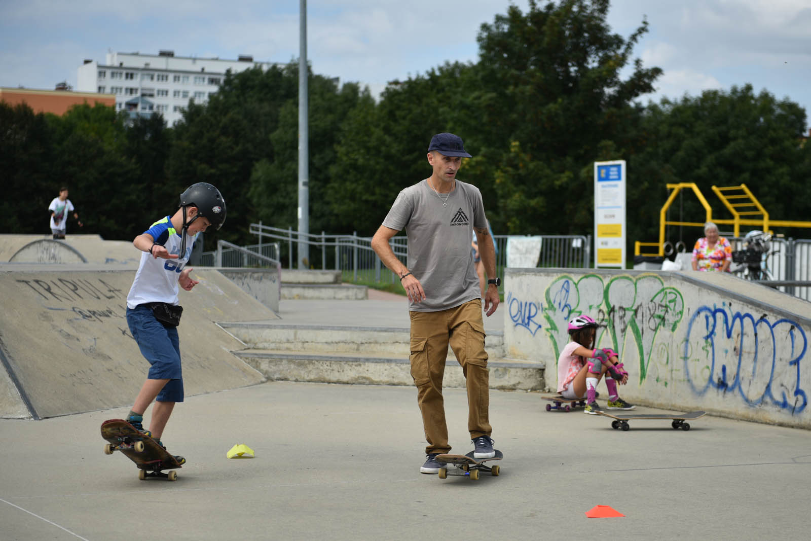 Skatecamp - obóz deskorolkowy odbywa się na Skateparku Legnica