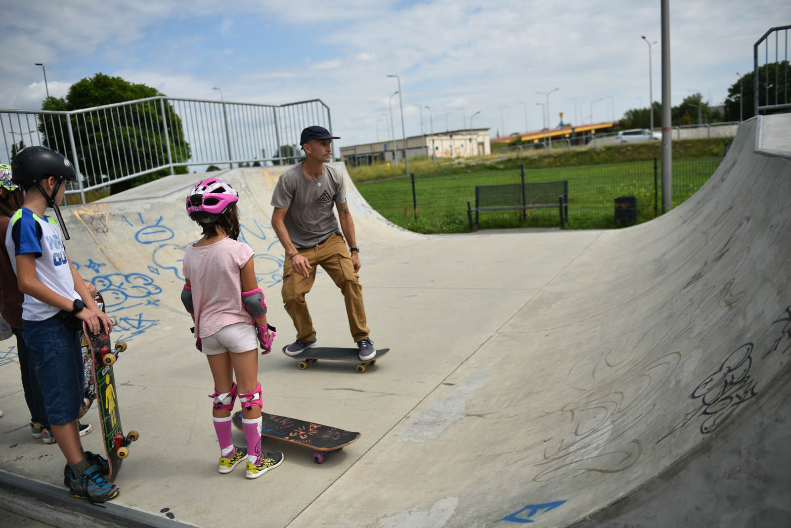 Skatecamp - obóz deskorolkowy odbywa się na Skateparku Legnica