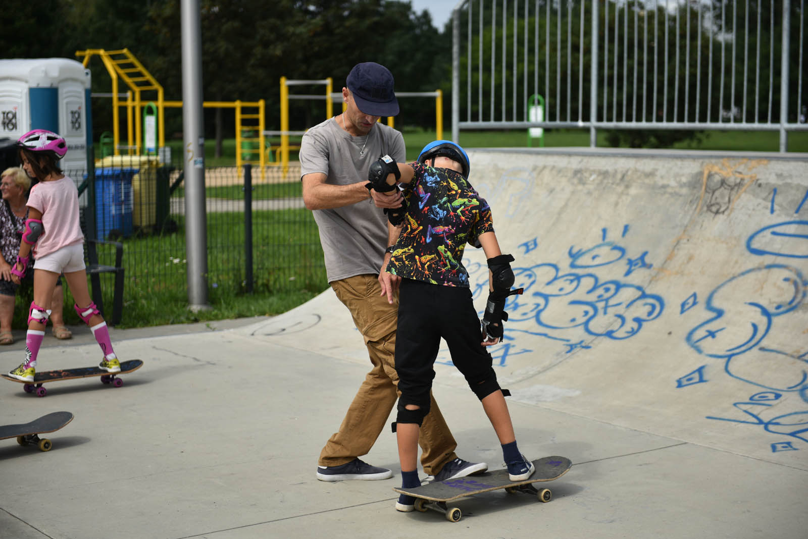 Skatecamp - obóz deskorolkowy odbywa się na Skateparku Legnica