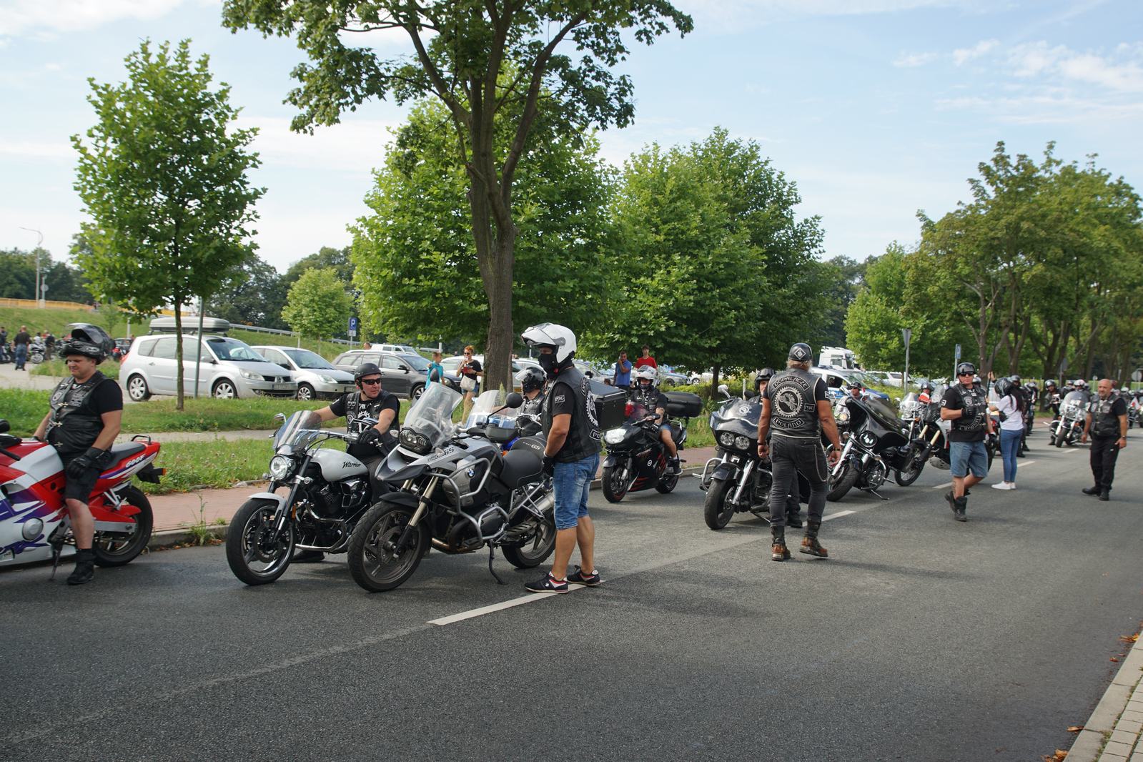 Motocyklowa parada przejechała przez Legnicę