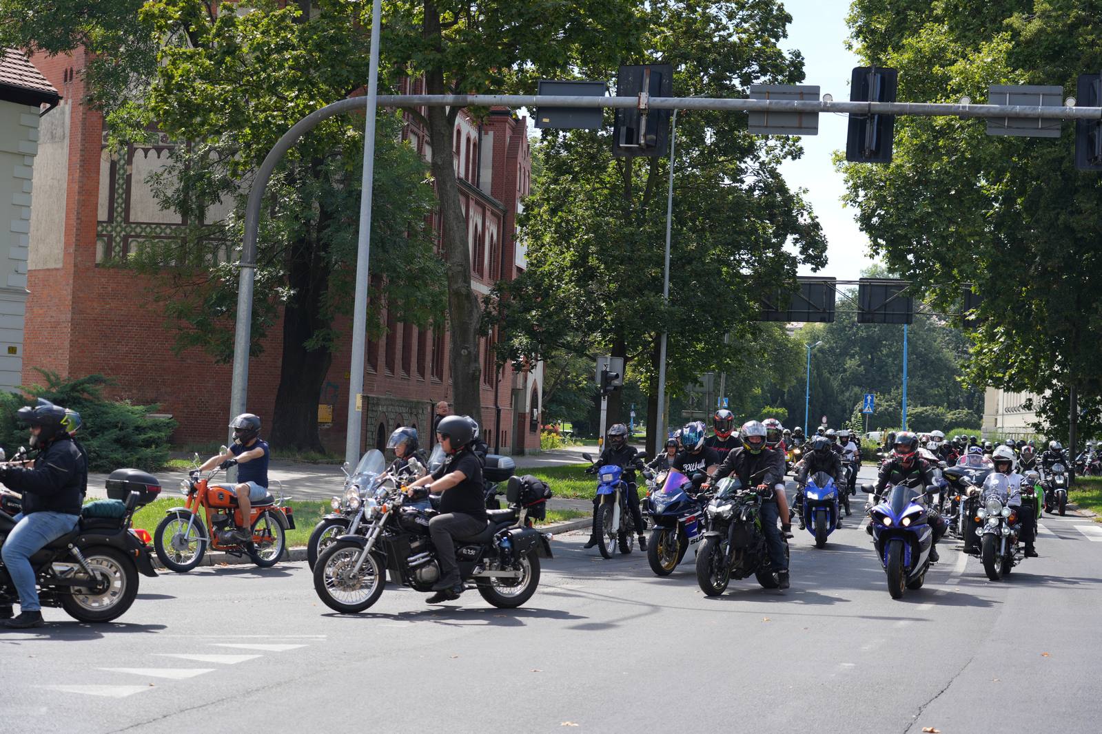Motocyklowa parada przejechała przez Legnicę