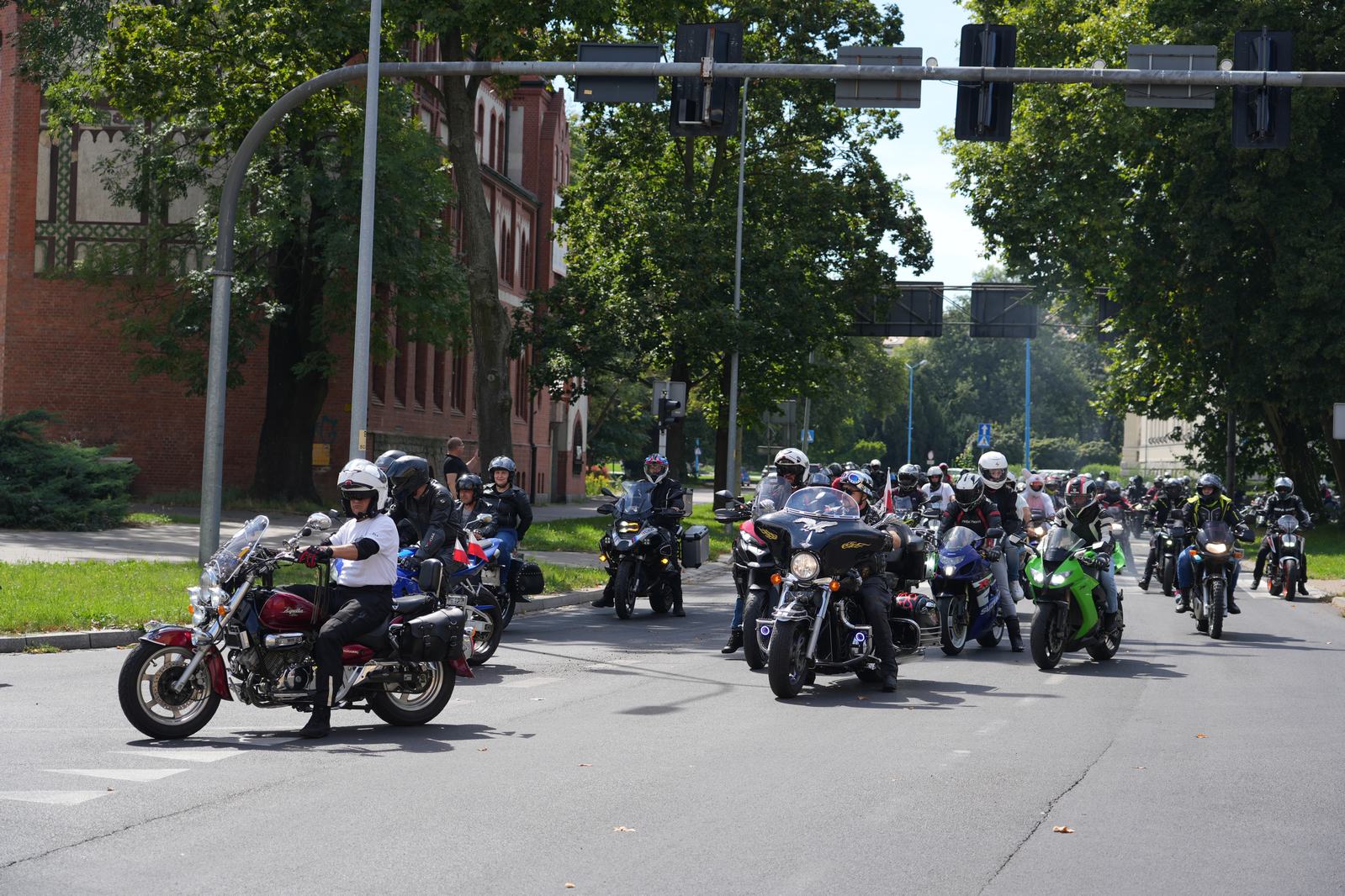 Motocyklowa parada przejechała przez Legnicę