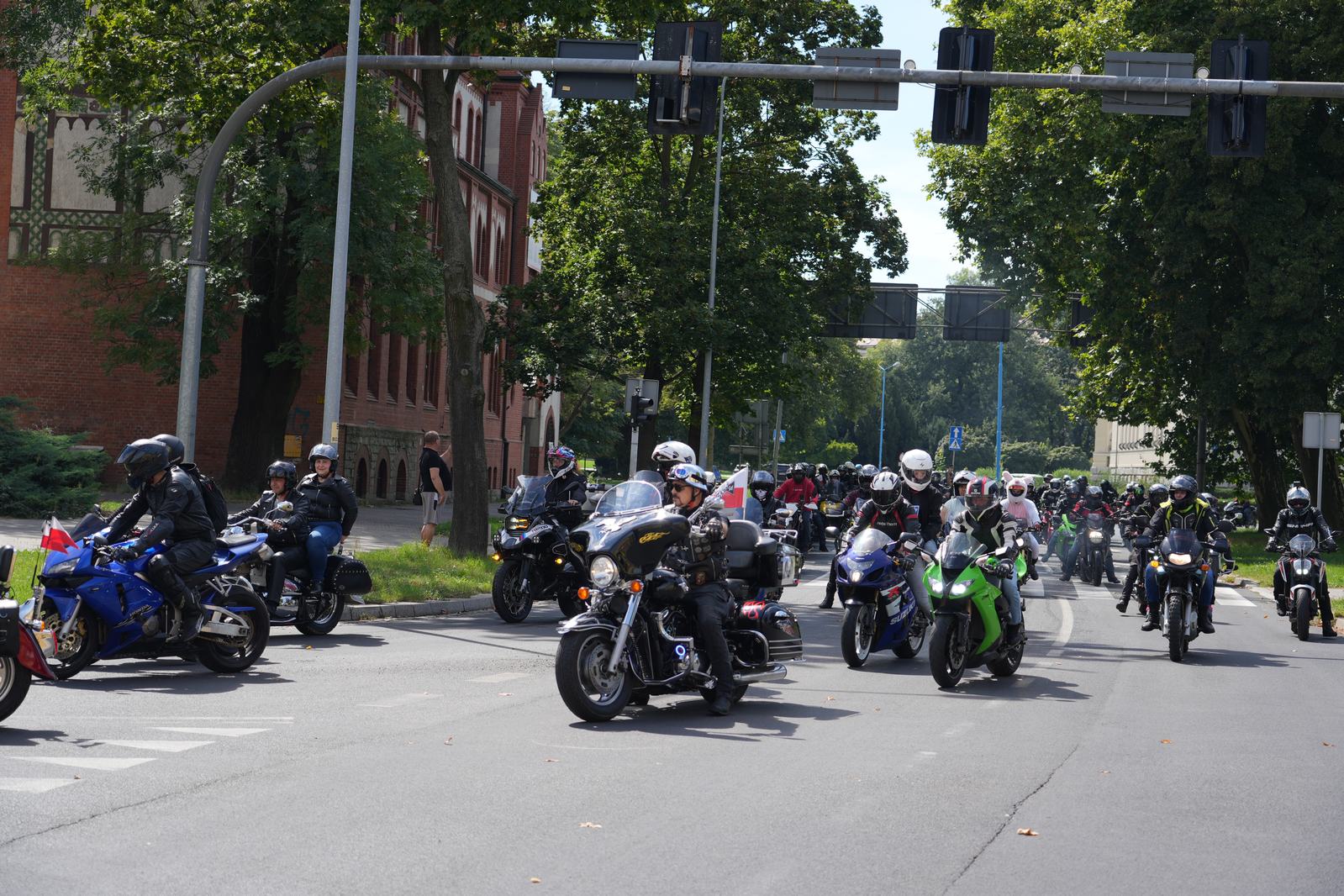 Motocyklowa parada przejechała przez Legnicę