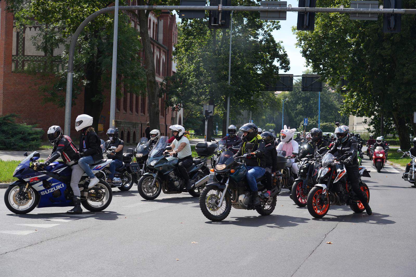 Motocyklowa parada przejechała przez Legnicę