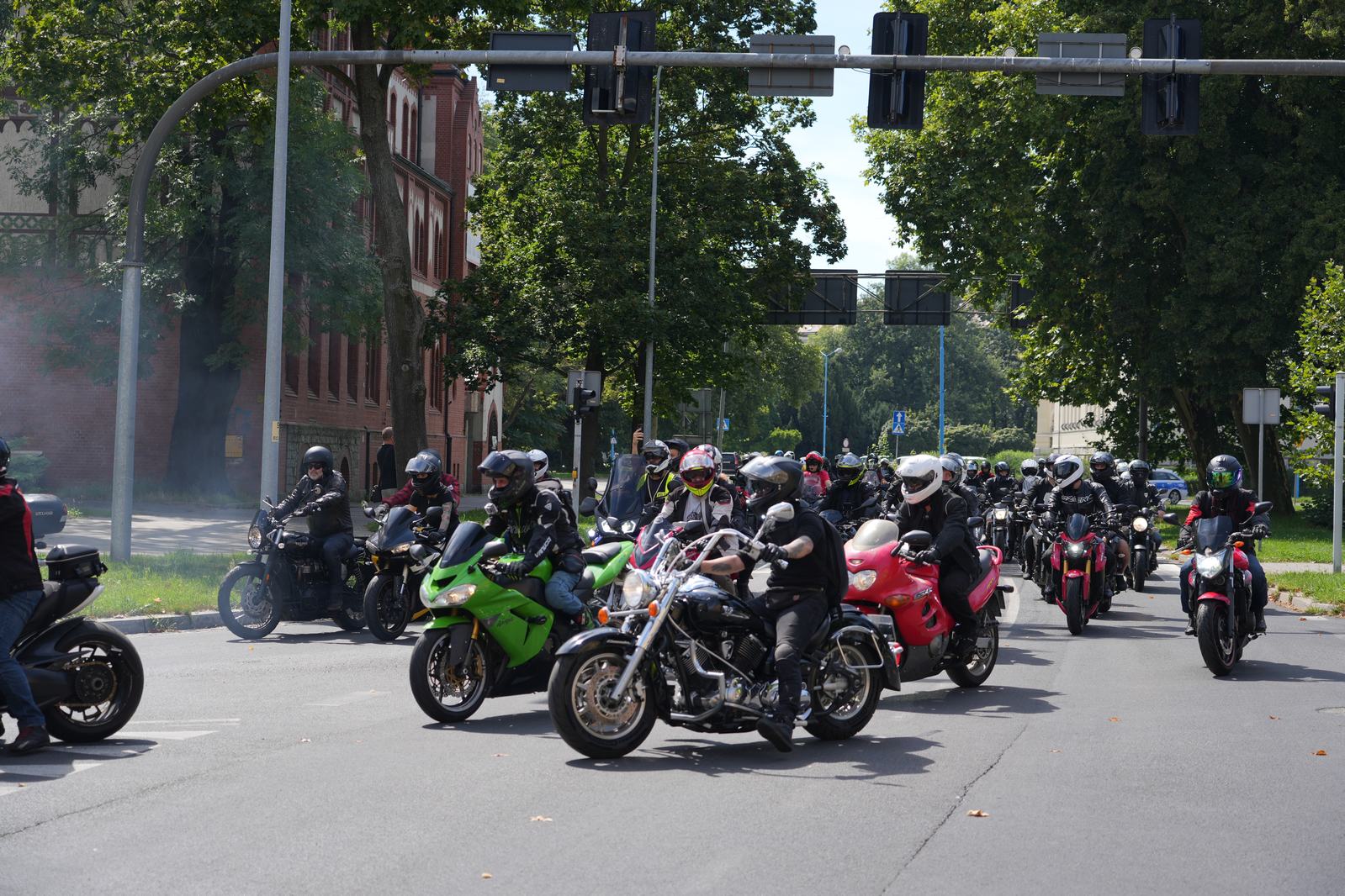 Motocyklowa parada przejechała przez Legnicę