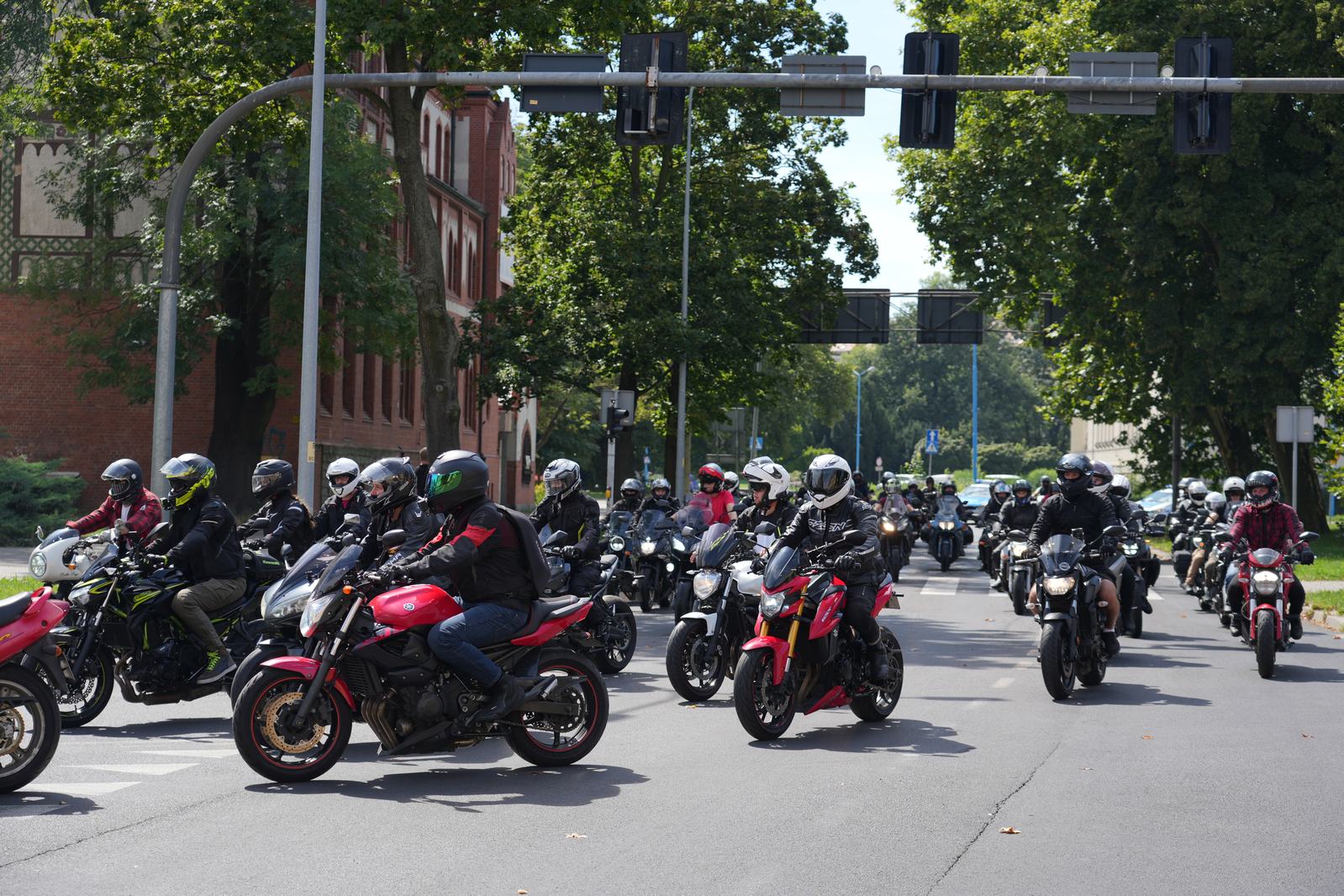 Motocyklowa parada przejechała przez Legnicę