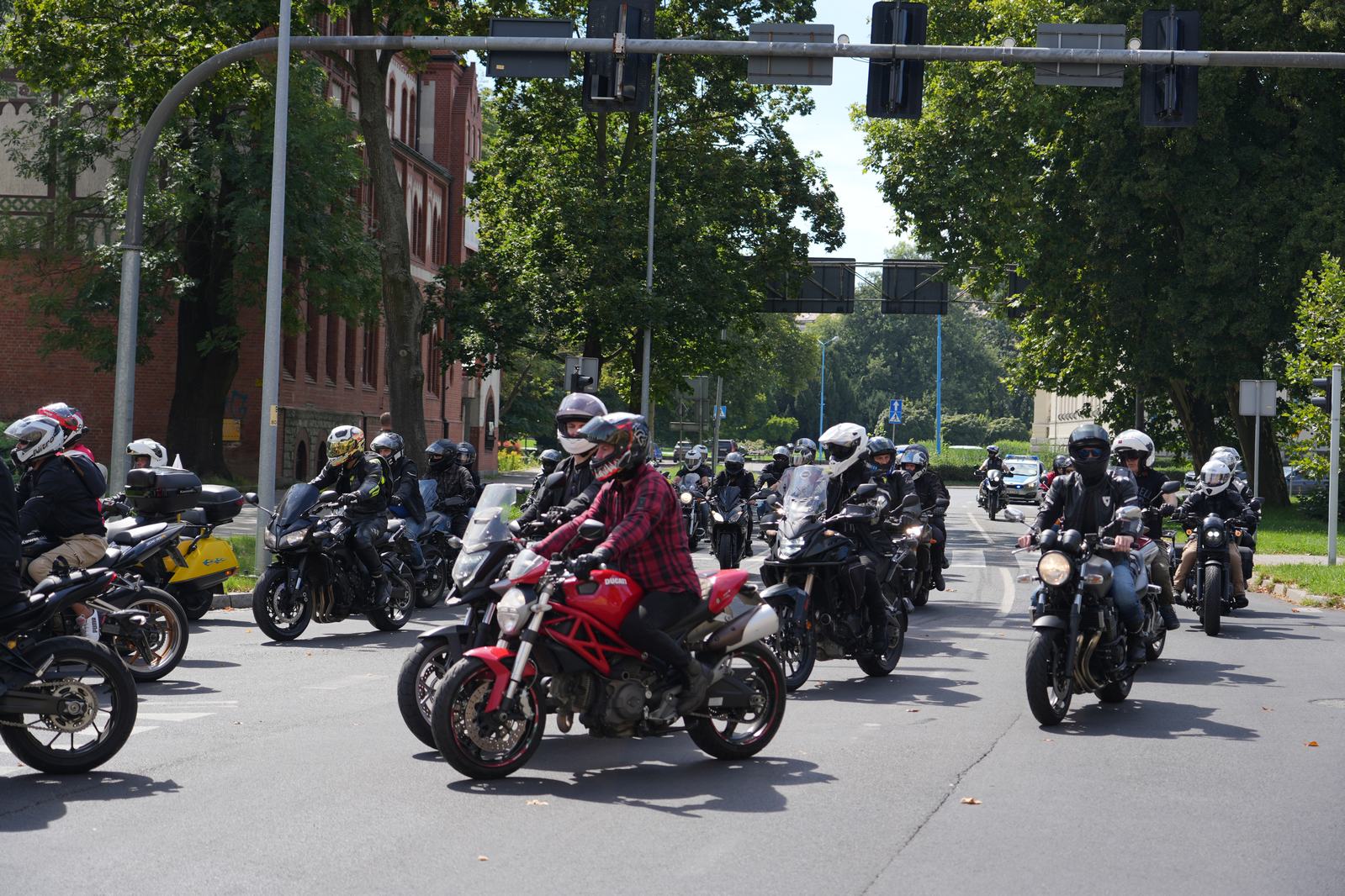 Motocyklowa parada przejechała przez Legnicę