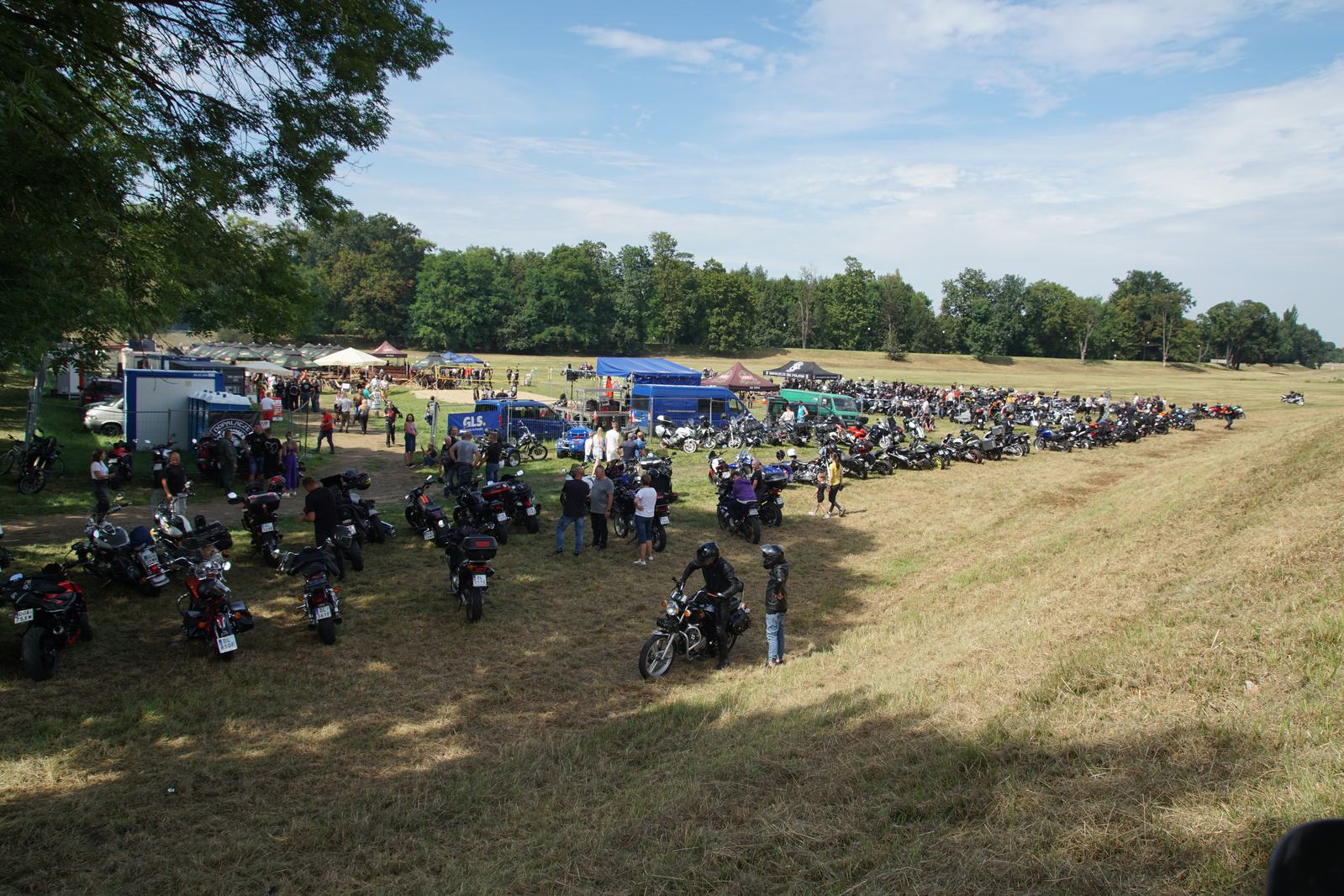 Motocyklowa parada przejechała przez Legnicę