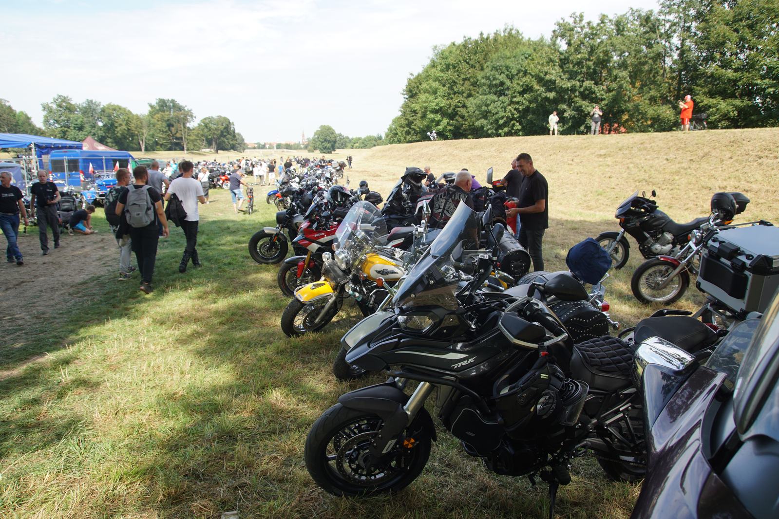 Motocyklowa parada przejechała przez Legnicę