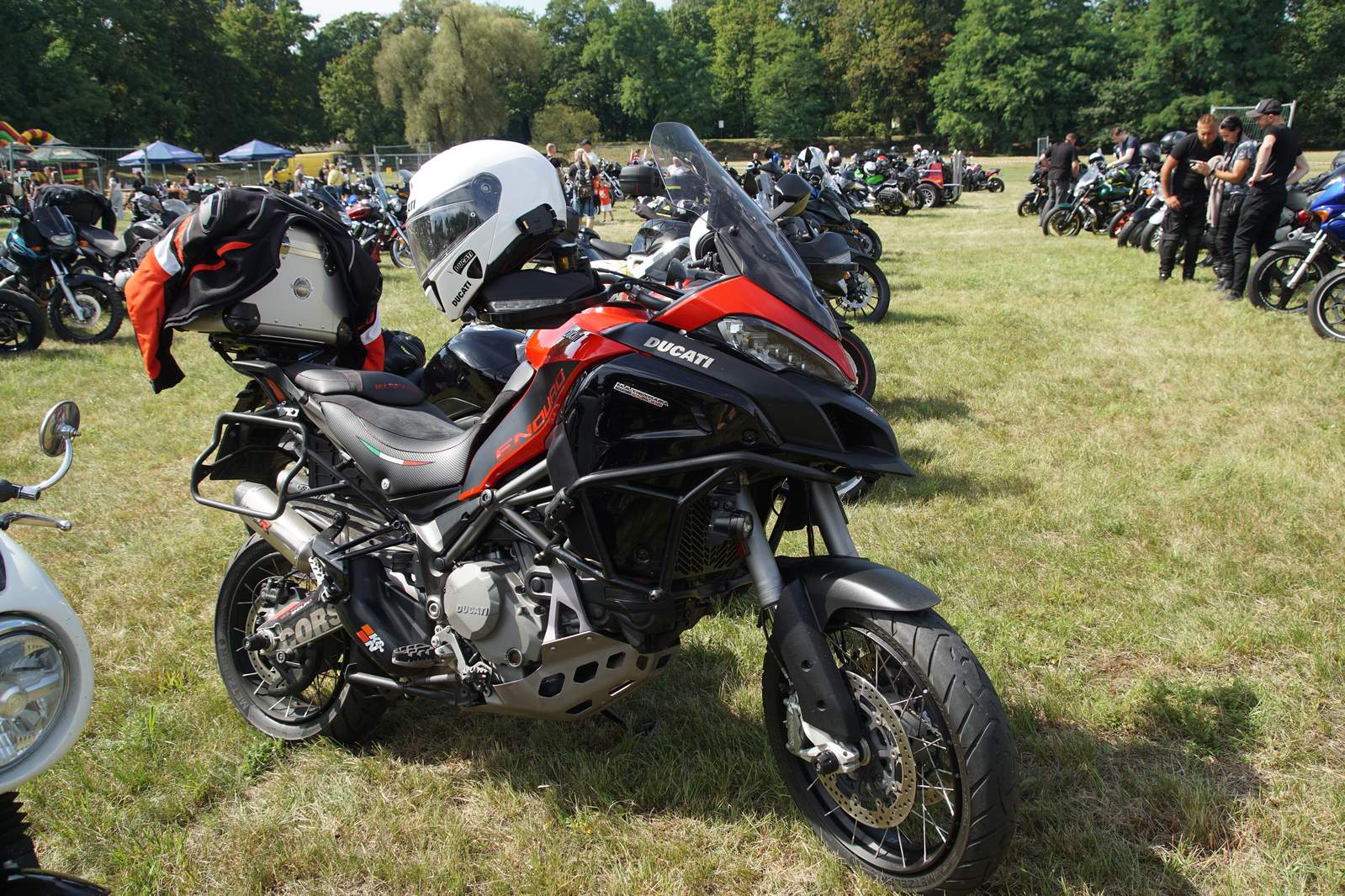 Motocyklowa parada przejechała przez Legnicę