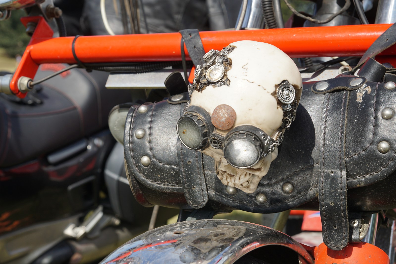 Motocyklowa parada przejechała przez Legnicę
